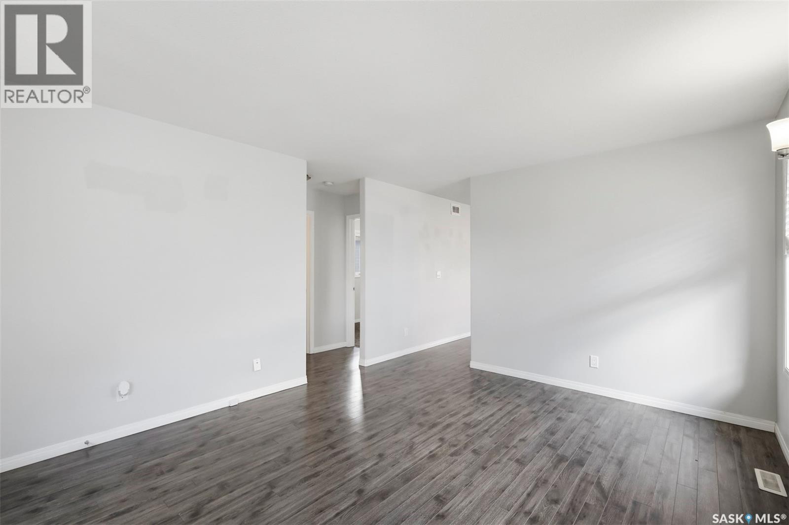 123 Henick CRESCENT - 7
