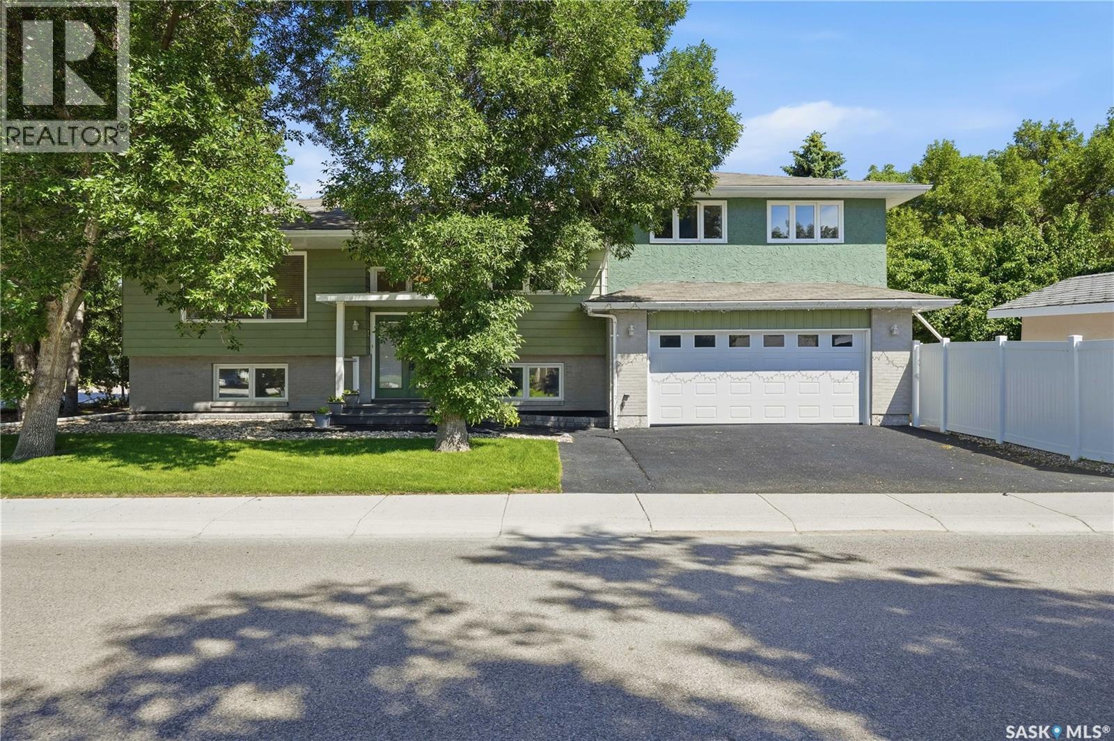 91 Green Meadow ROAD - 1