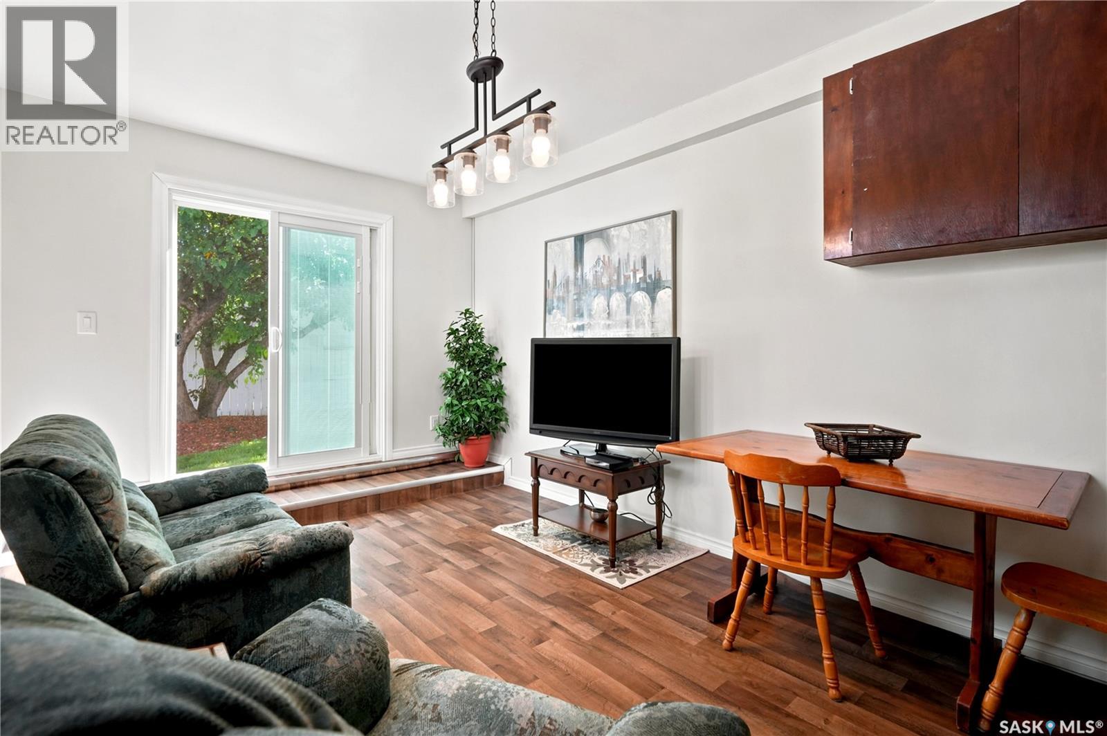 91 Green Meadow ROAD - 21