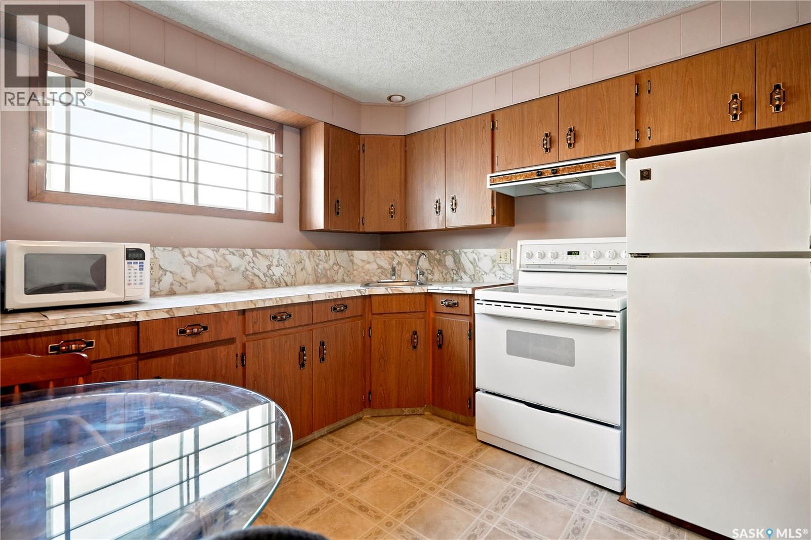 91 Green Meadow ROAD - 26