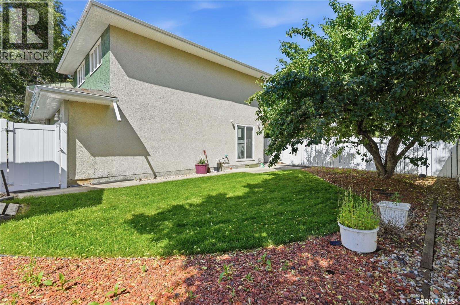 91 Green Meadow ROAD - 35