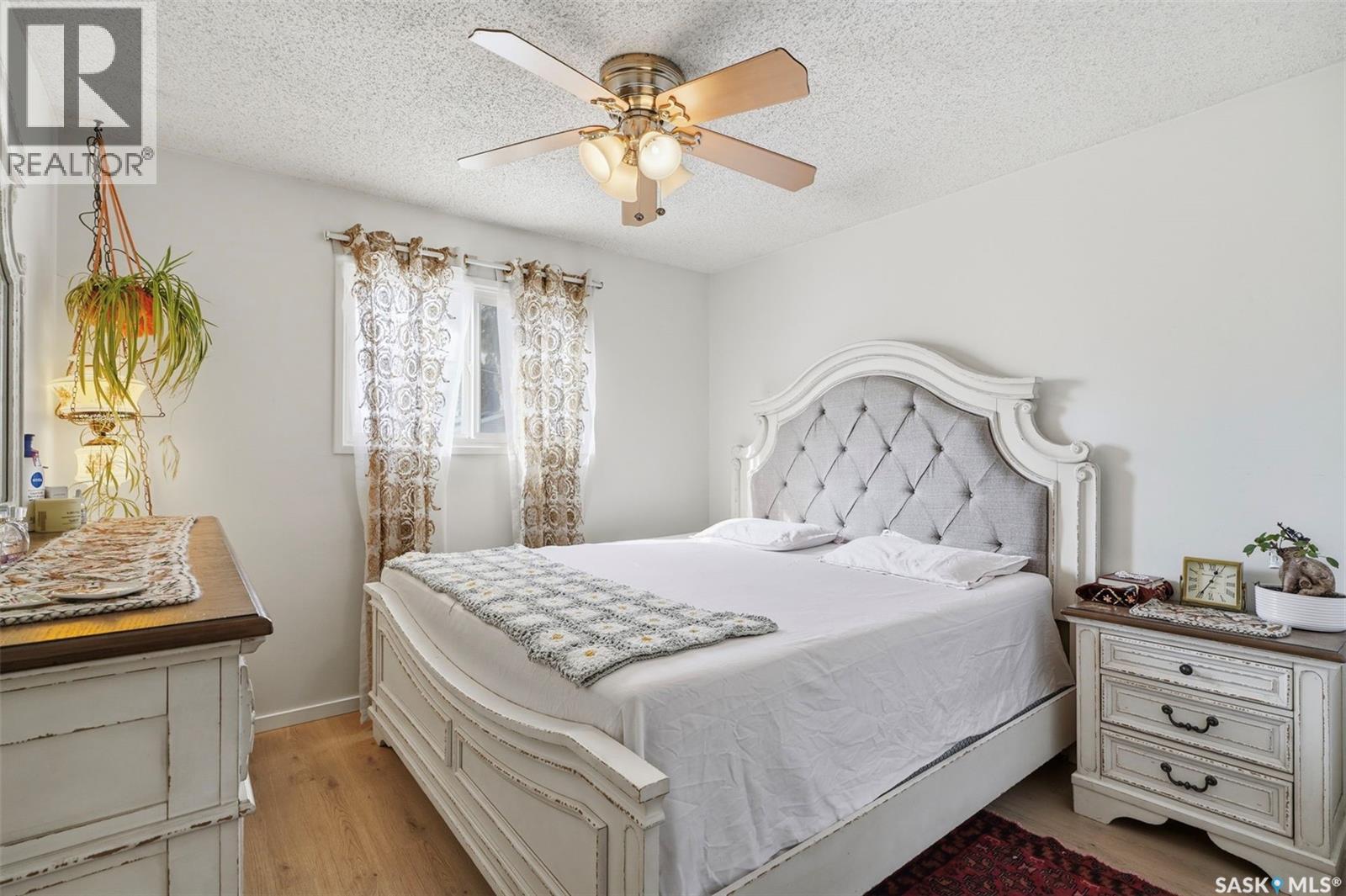 1608 Vickies AVENUE - 12