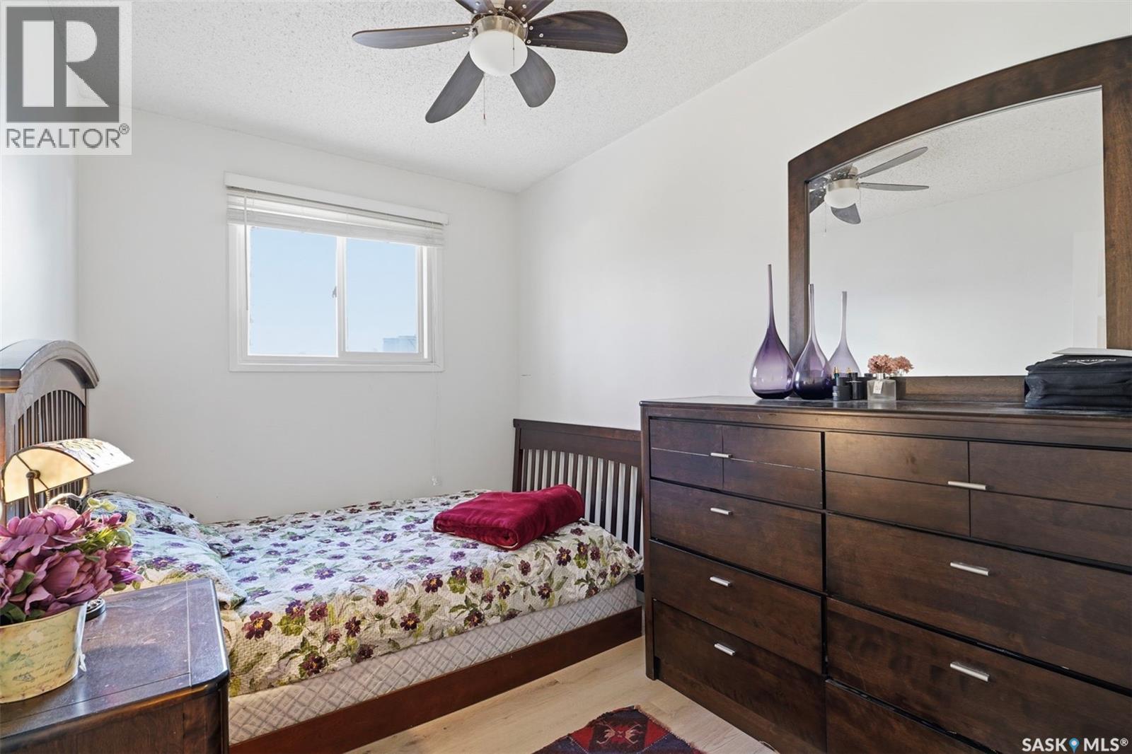 1608 Vickies AVENUE - 14