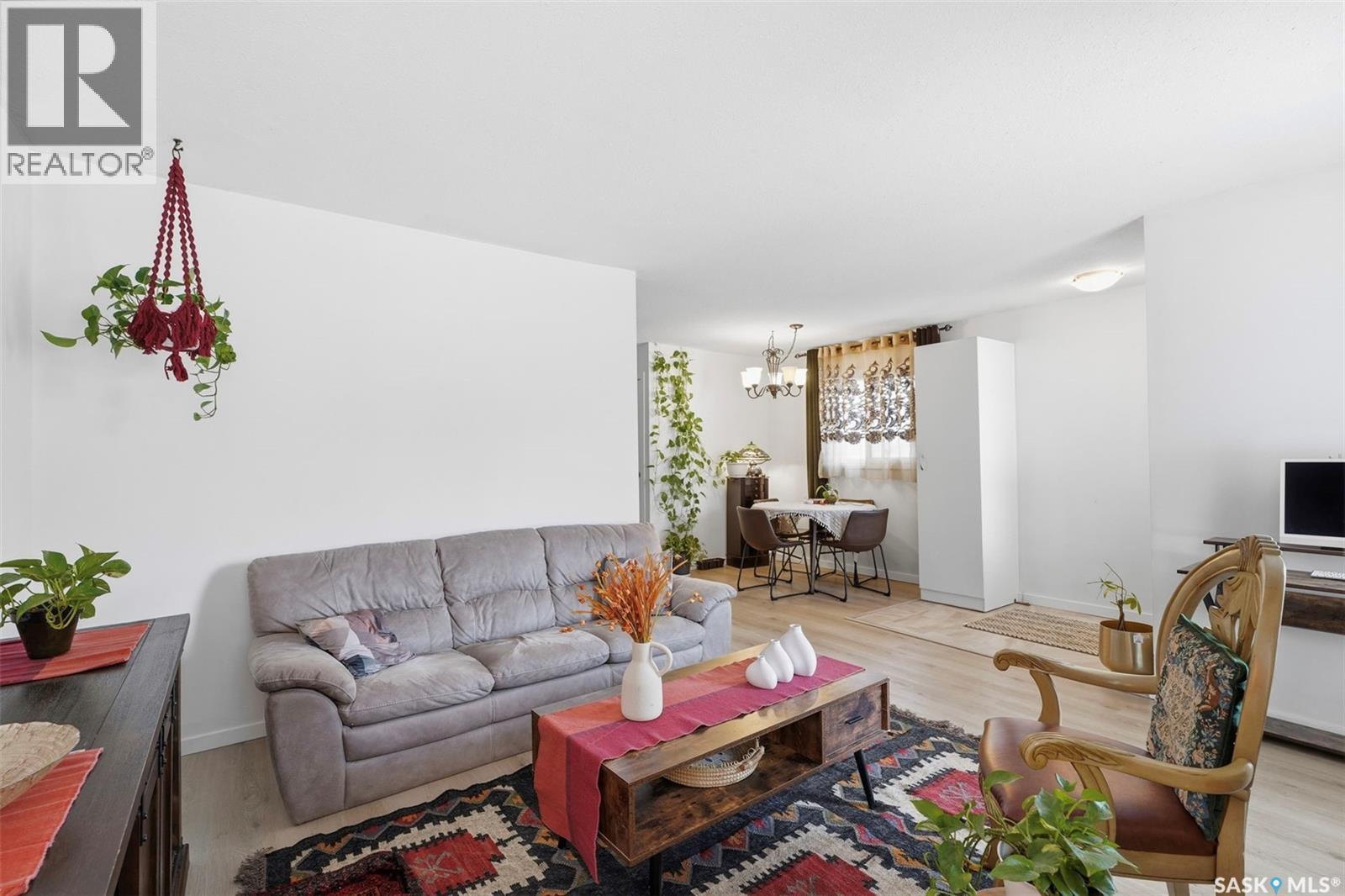1608 Vickies AVENUE - 4