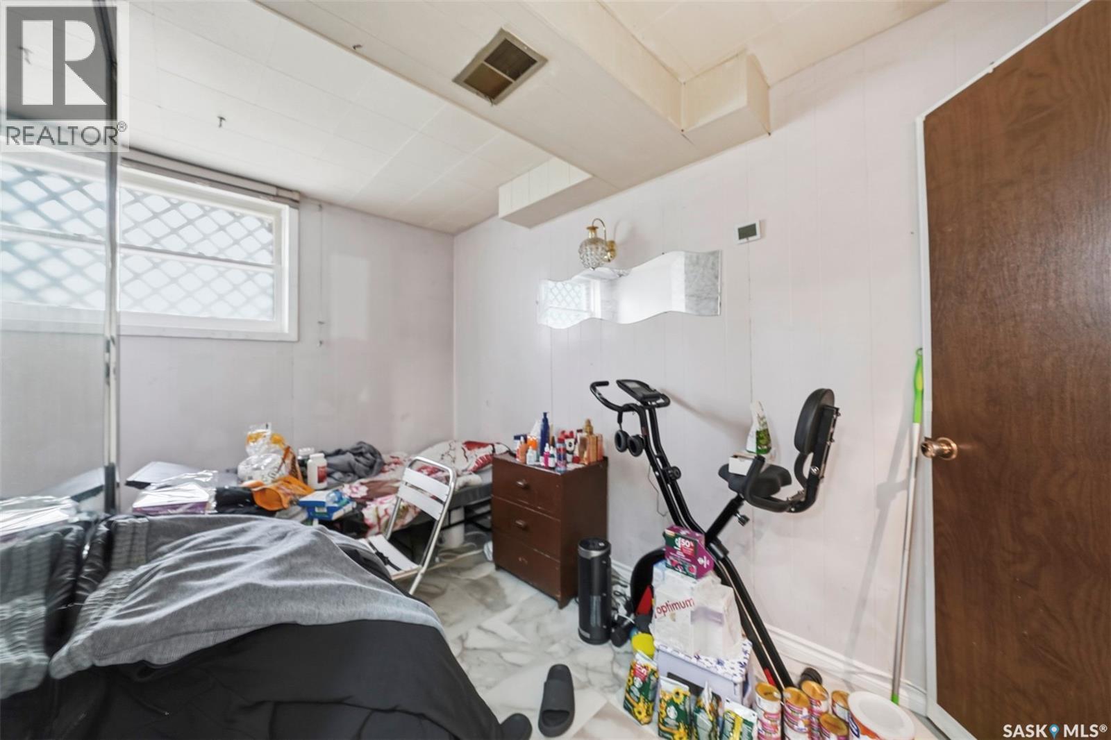 302 U AVENUE N - 22