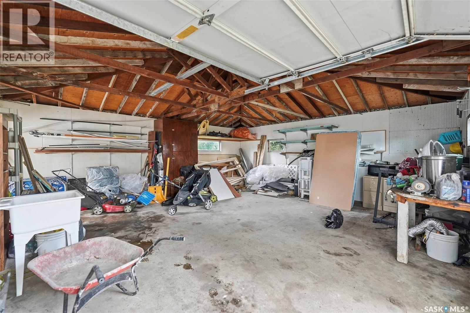 302 U AVENUE N - 28