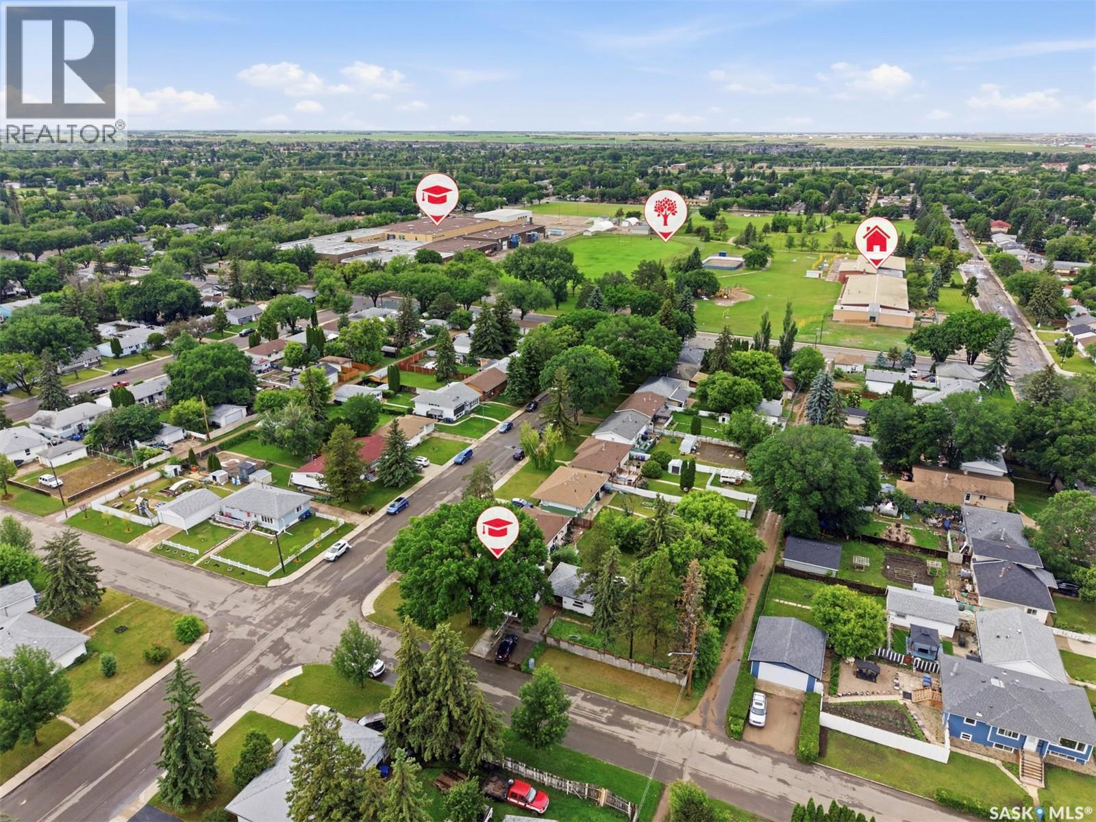 302 U AVENUE N - 44