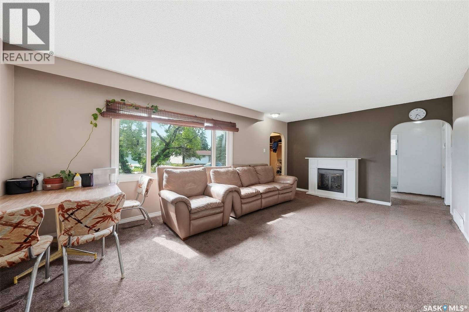 302 U AVENUE N - 8