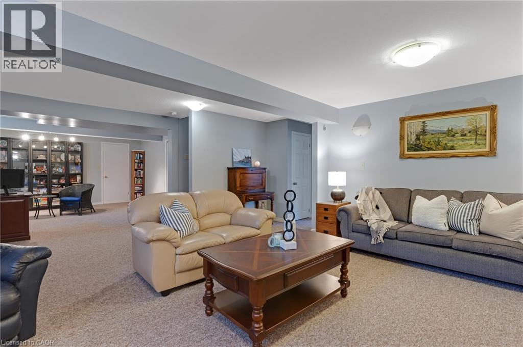 15 ERIN Court - Image 32