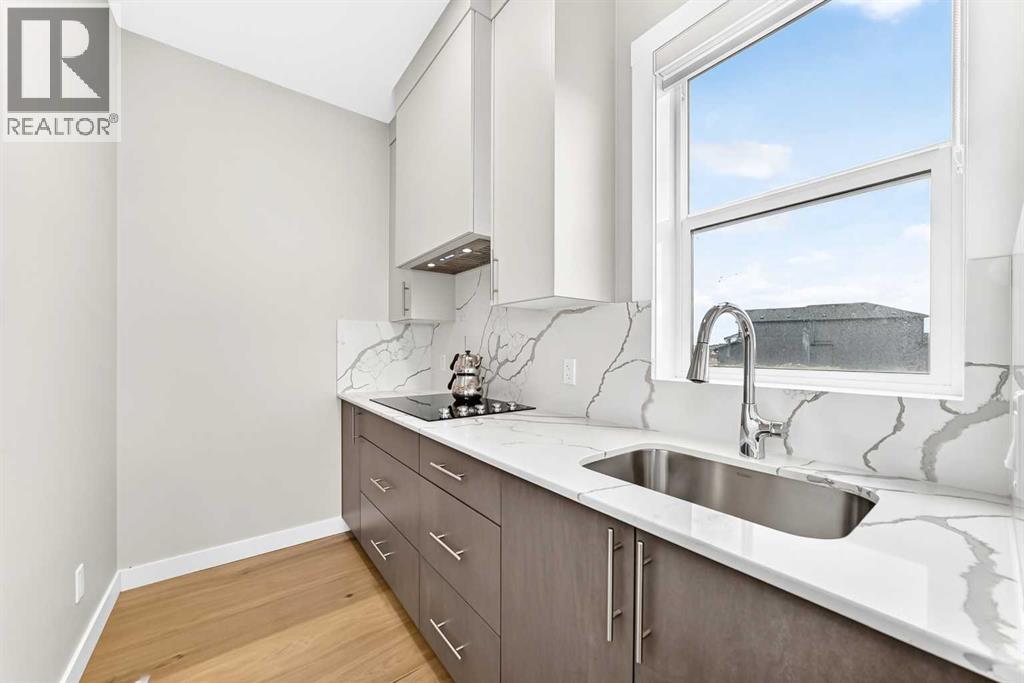 171 Corner Glen Grove NE - 12