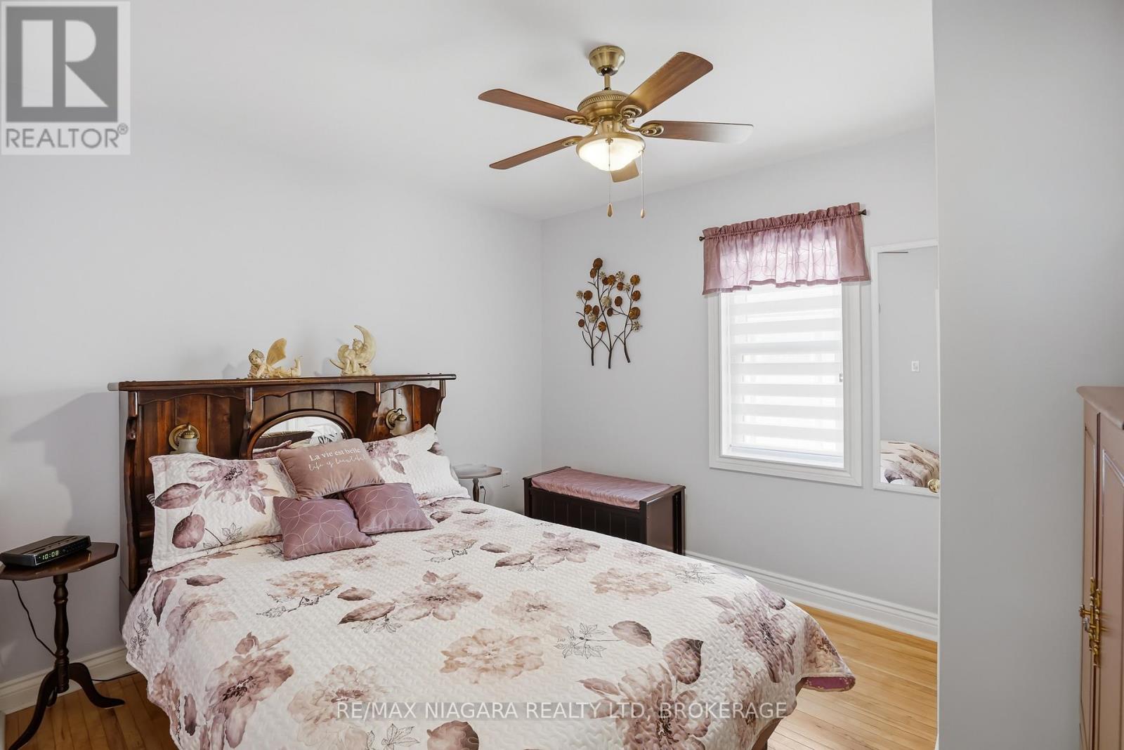 270 MCALPINE AVENUE S - 13
