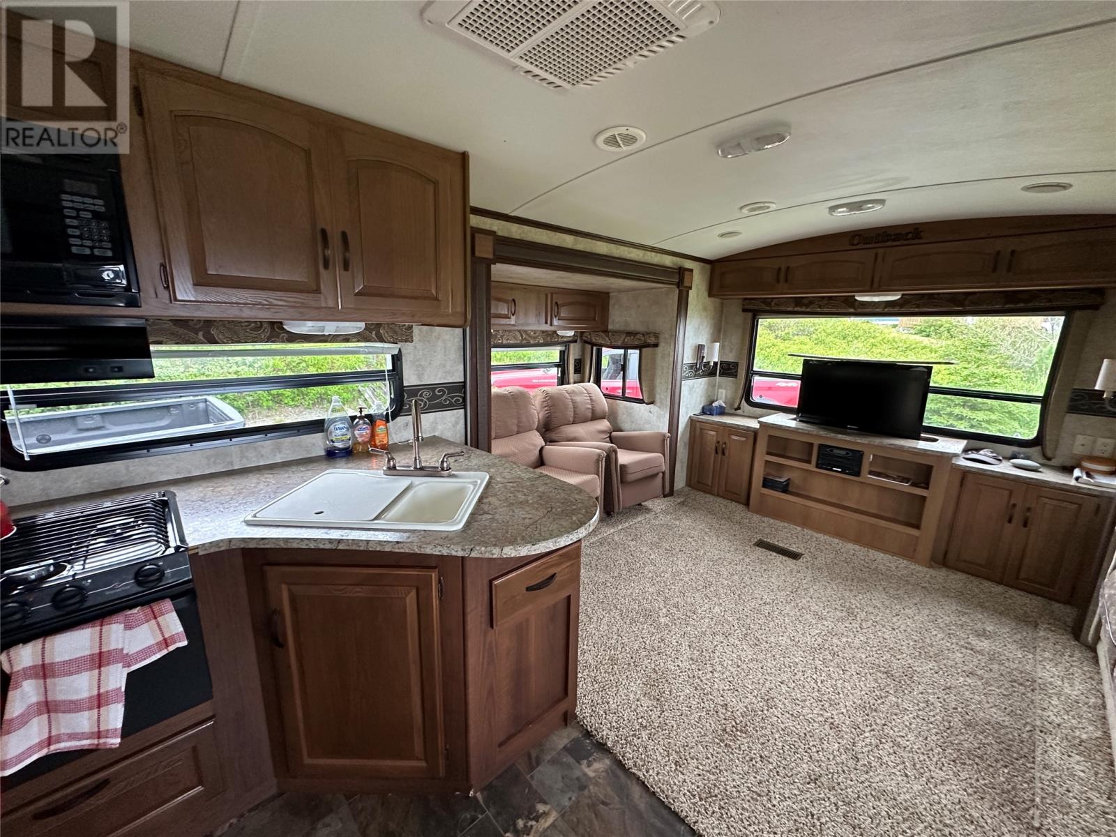 71 Flatrock Road thumbnail 15