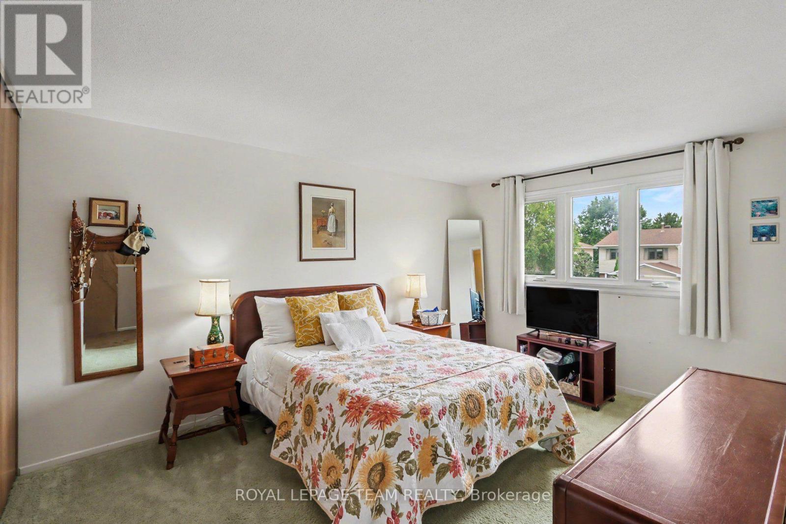 95 SEABROOKE DRIVE - 12