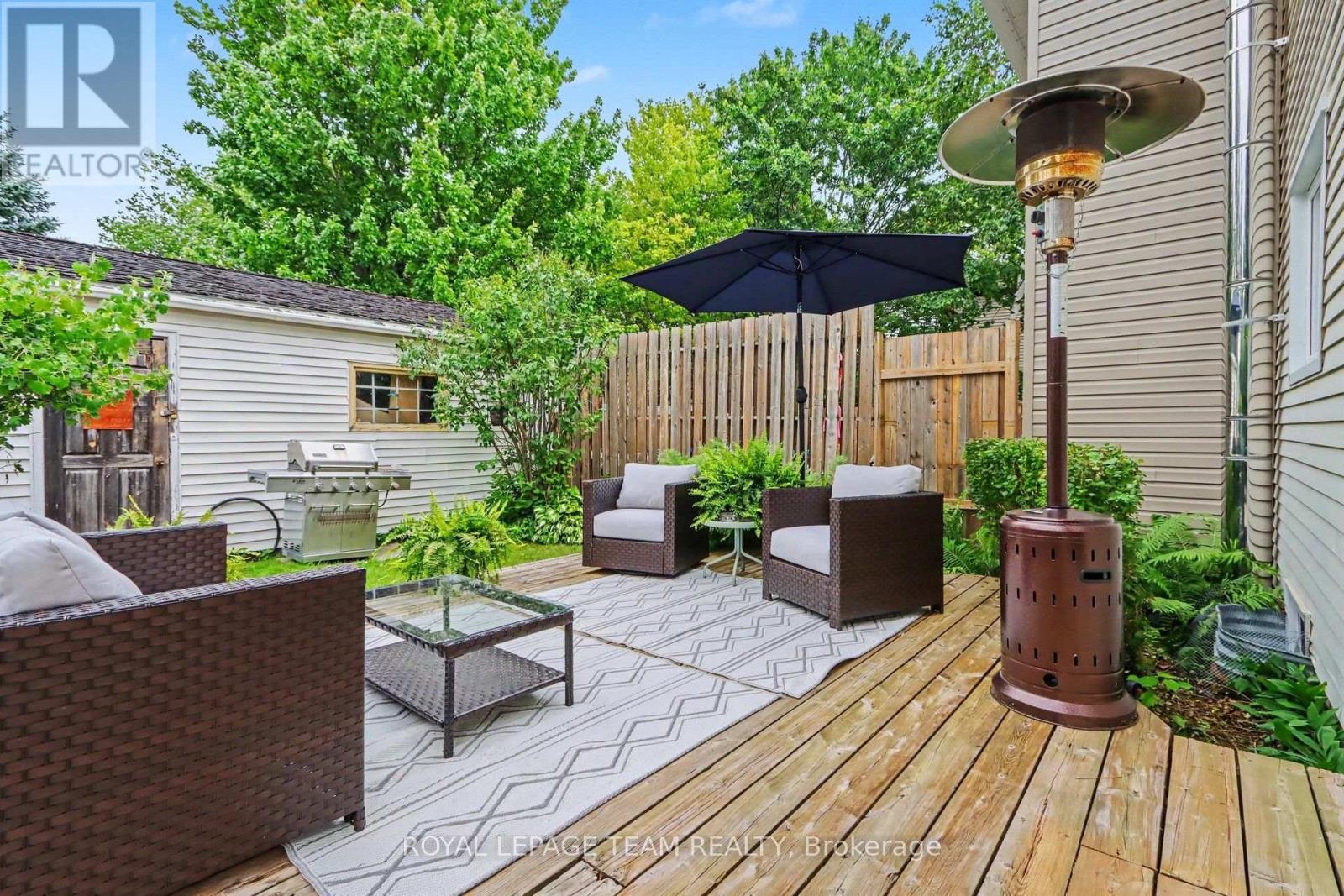 95 SEABROOKE DRIVE - 24