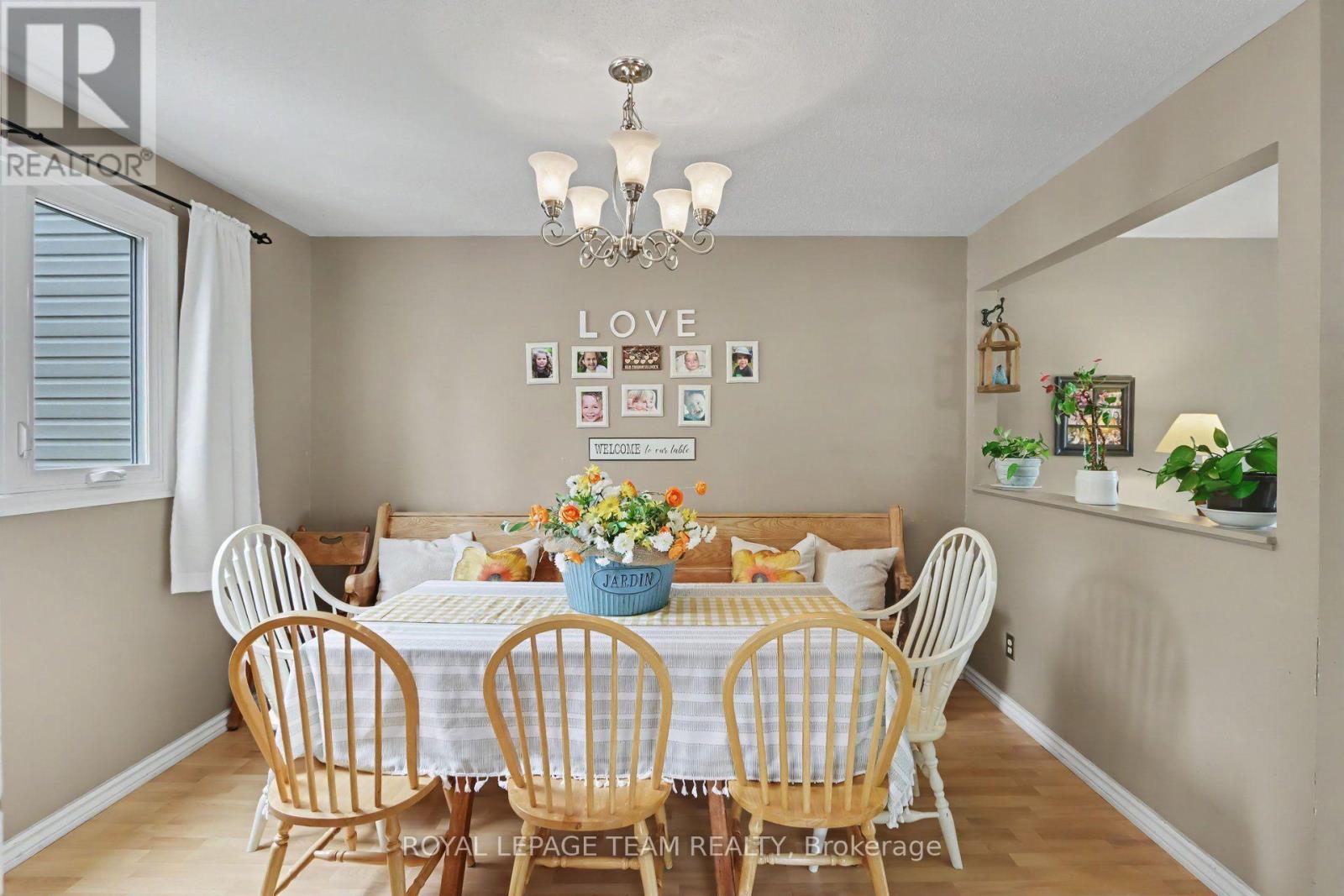 95 SEABROOKE DRIVE - 7
