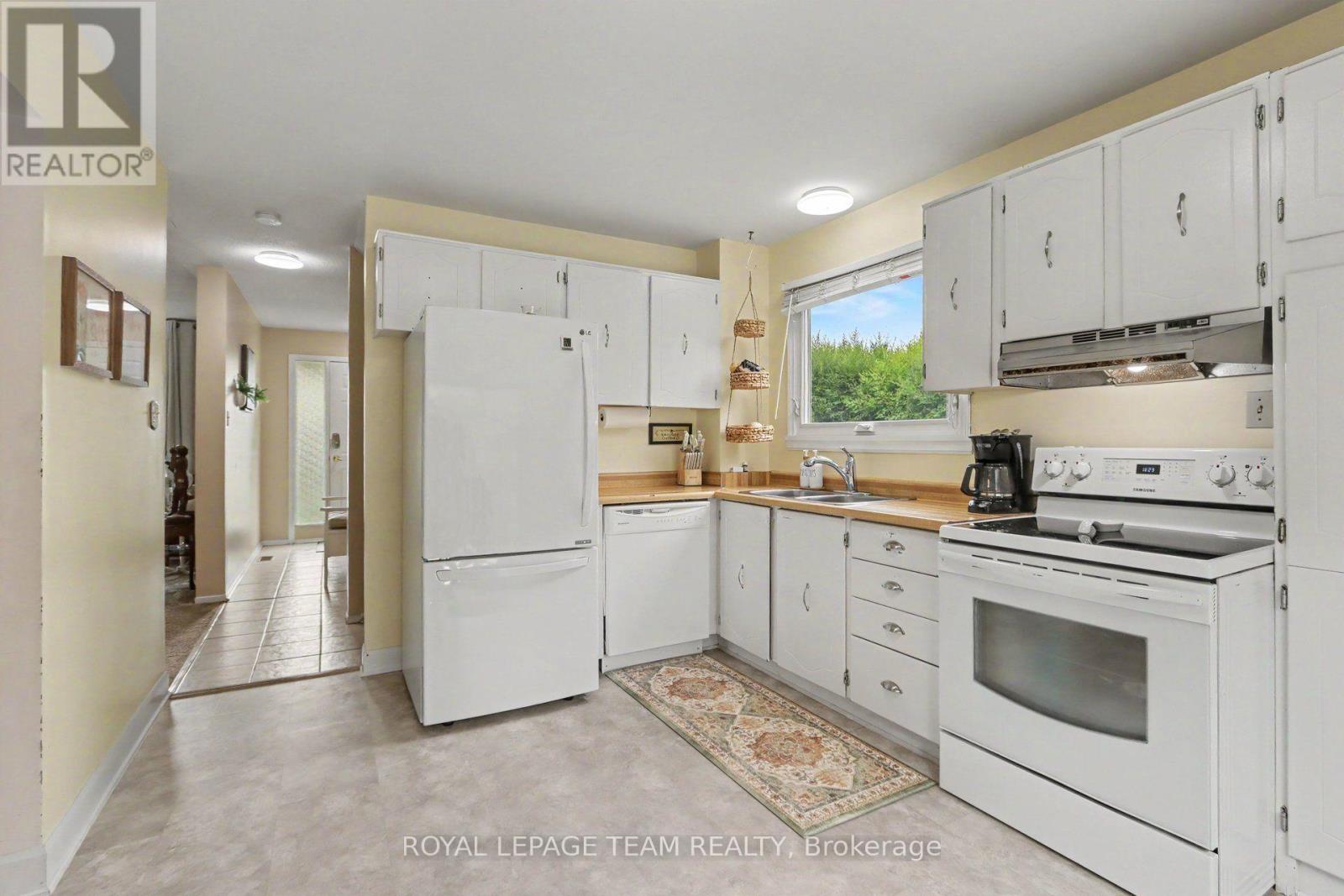 95 SEABROOKE DRIVE - 9