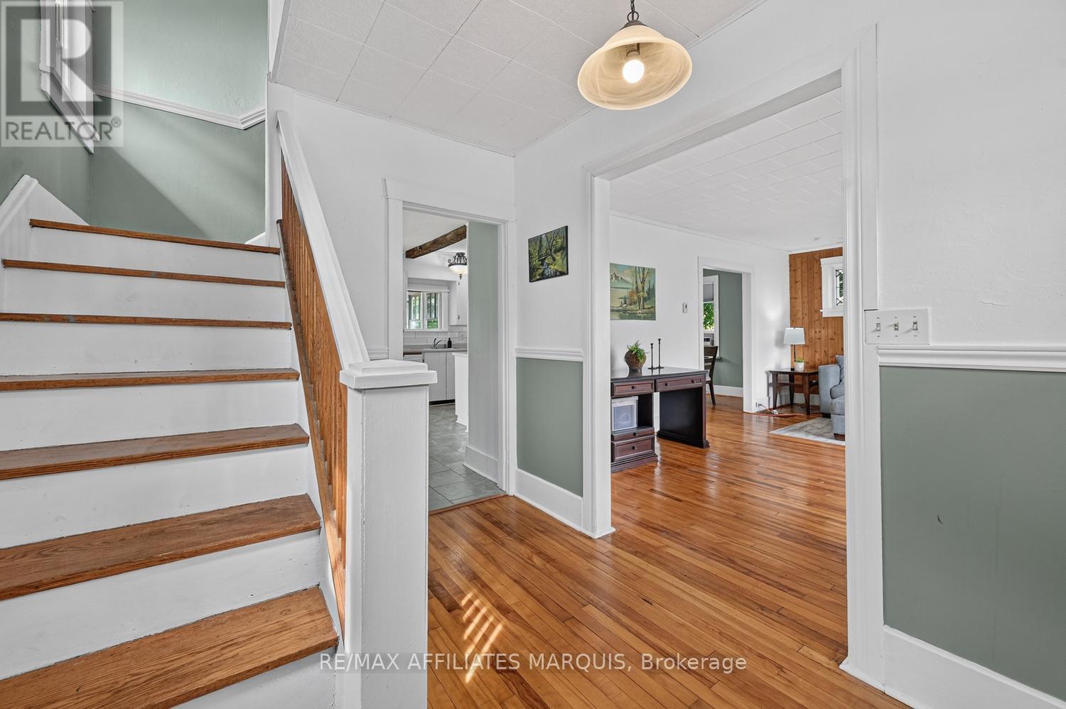 53 SMITHS FALLS AVENUE - 5