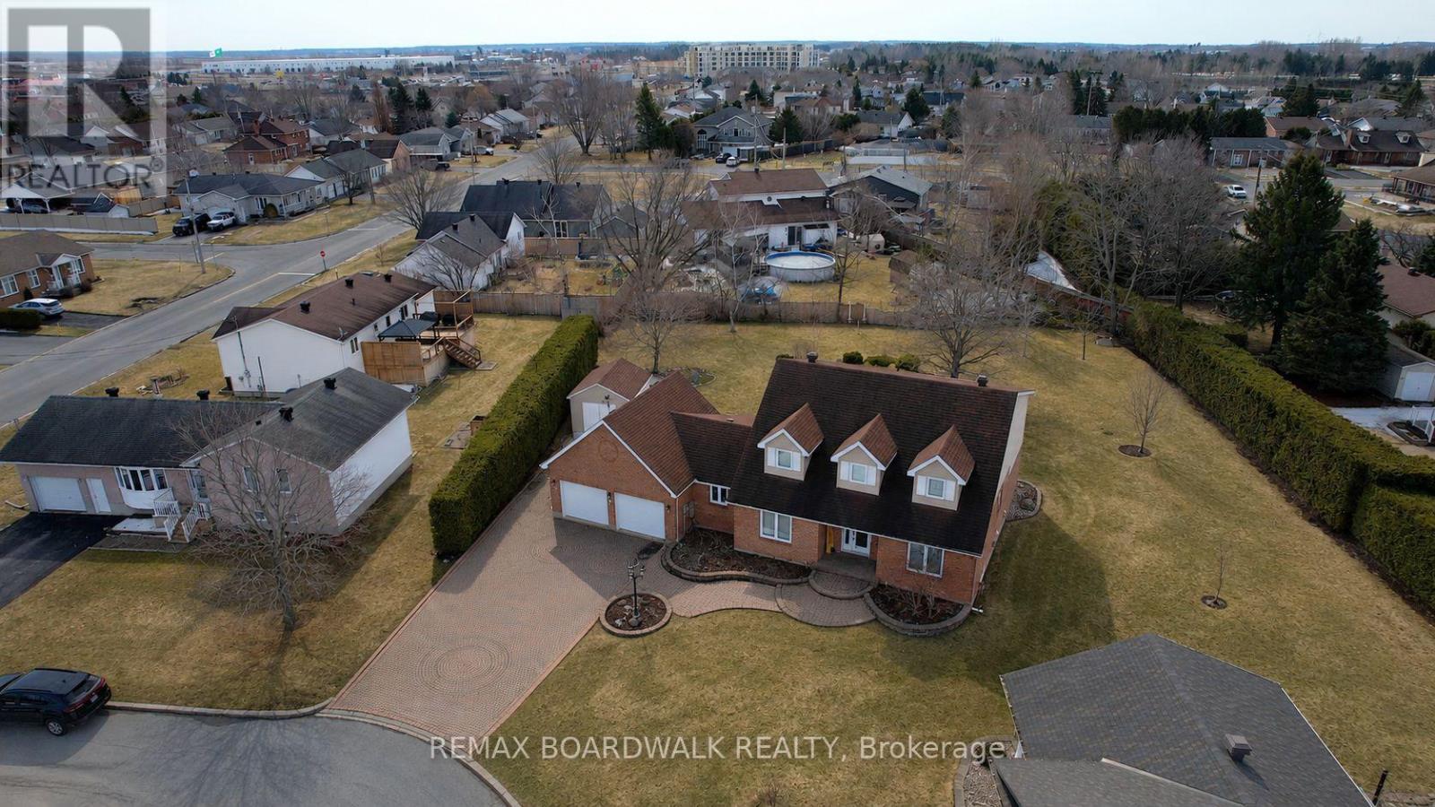 32 FAUCHER BOULEVARD, Casselman — photo 3