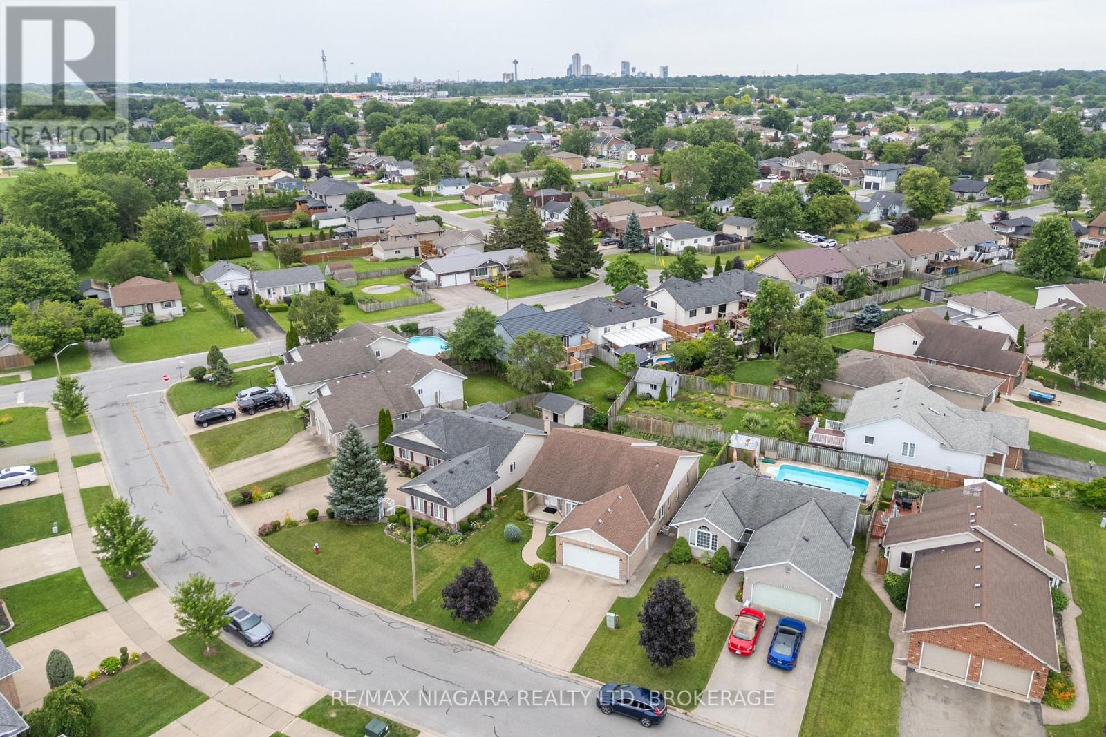 8034 PINELLAS PARK DRIVE - 28