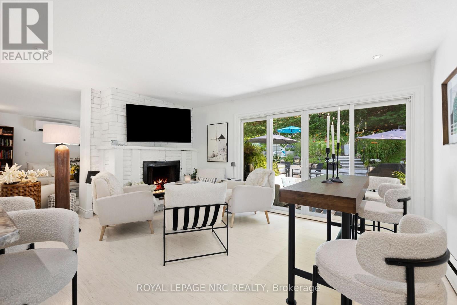 180 WOODSIDE DRIVE - Image 13