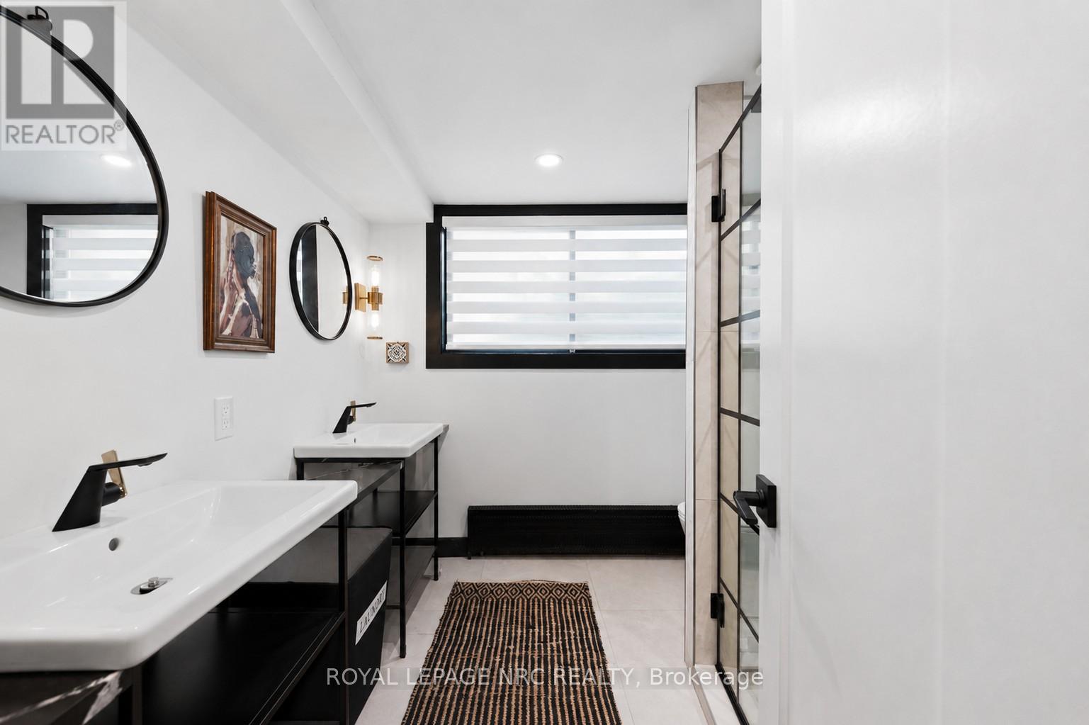 180 WOODSIDE DRIVE - Image 30