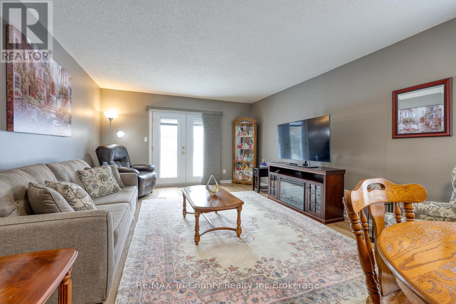 33 WILKINS CRESCENT - Image 11