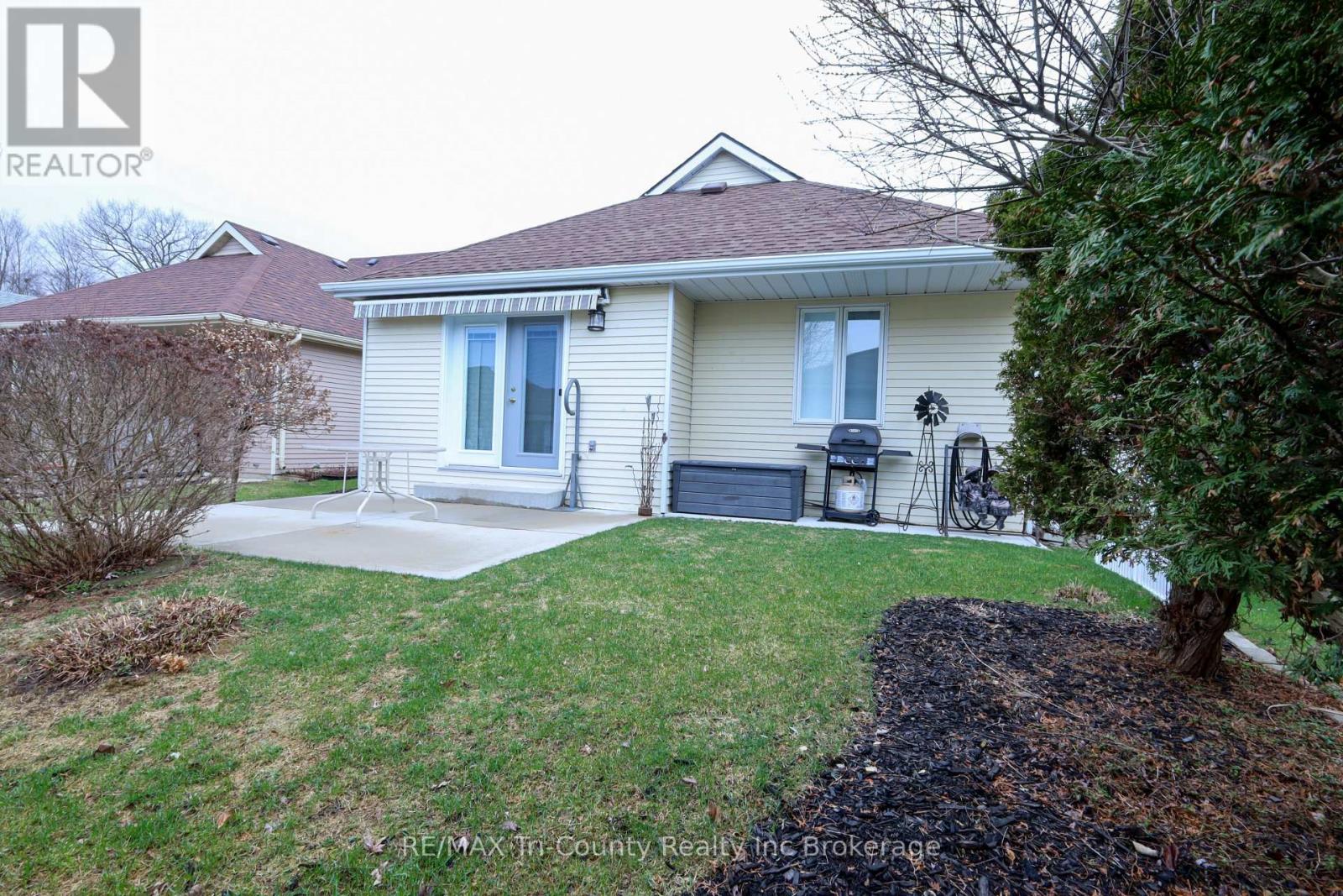 33 WILKINS CRESCENT - Image 29