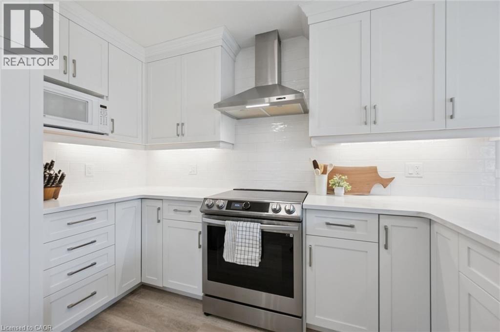 130 WOODBERRY Crescent - Image 14