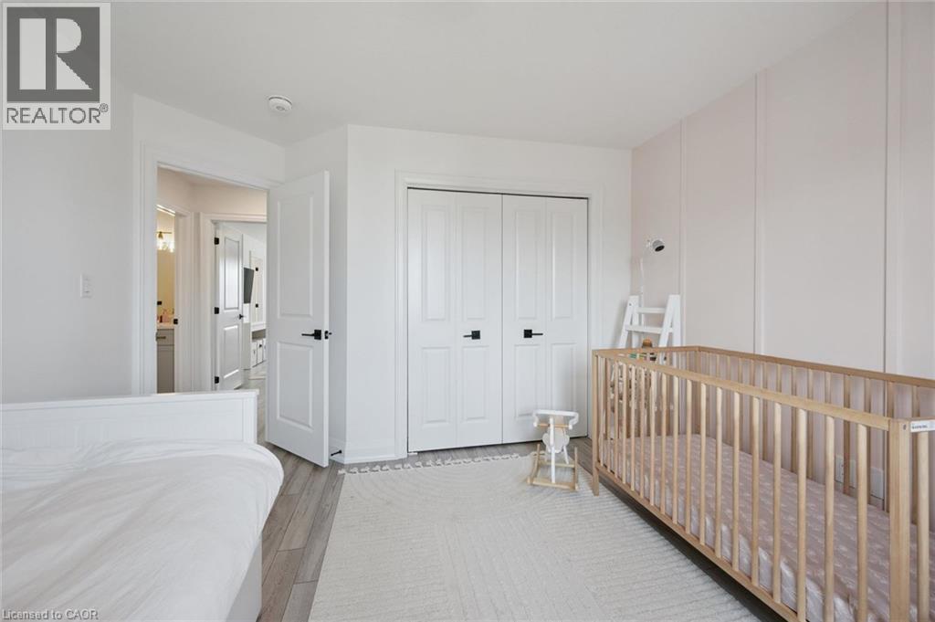 130 WOODBERRY Crescent - Image 20
