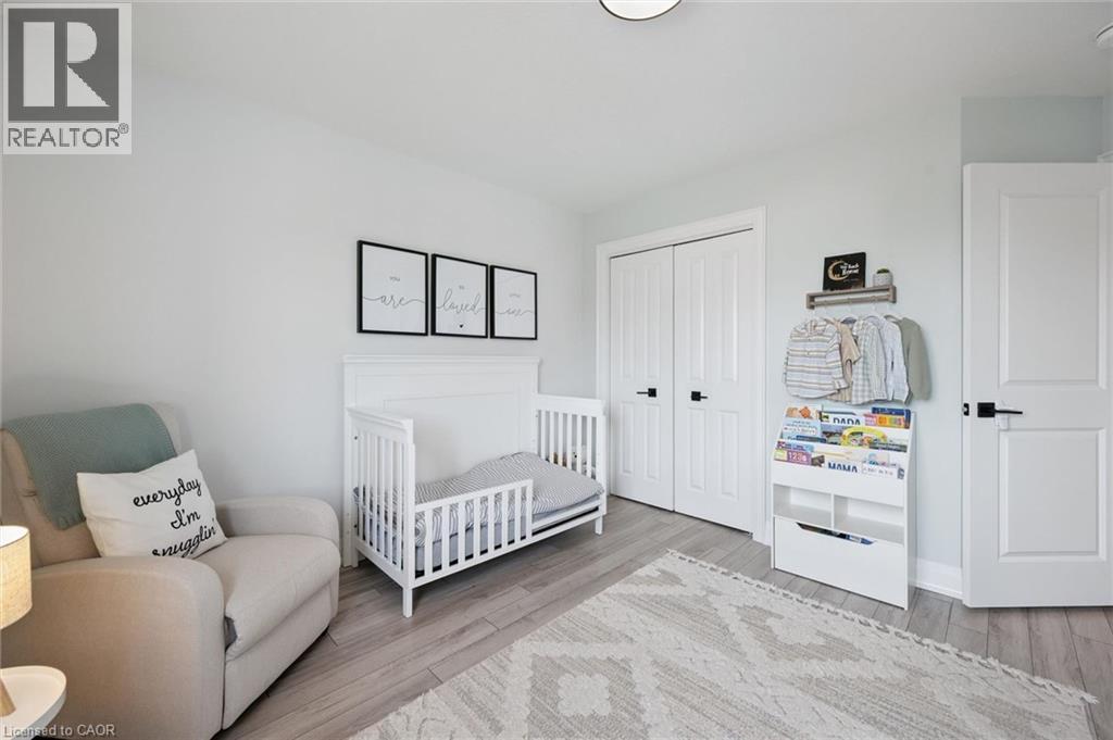 130 WOODBERRY Crescent - Image 22