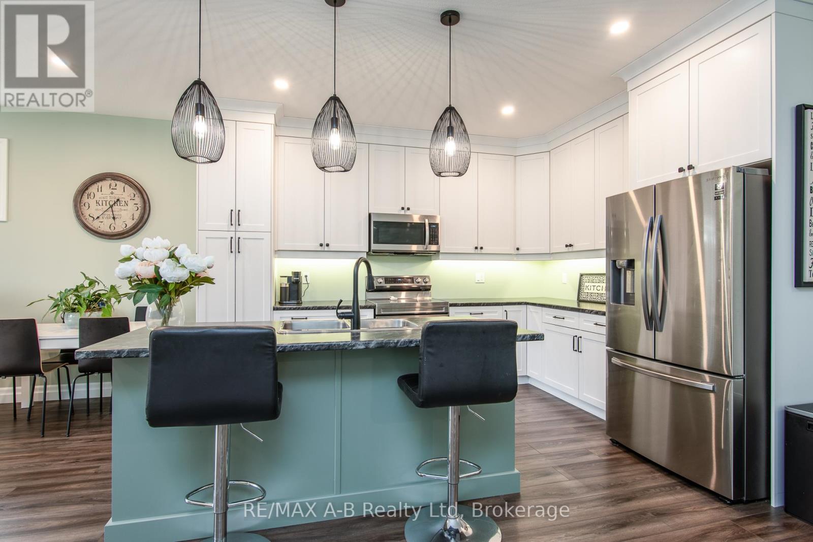 172 HOOPER STREET - 20