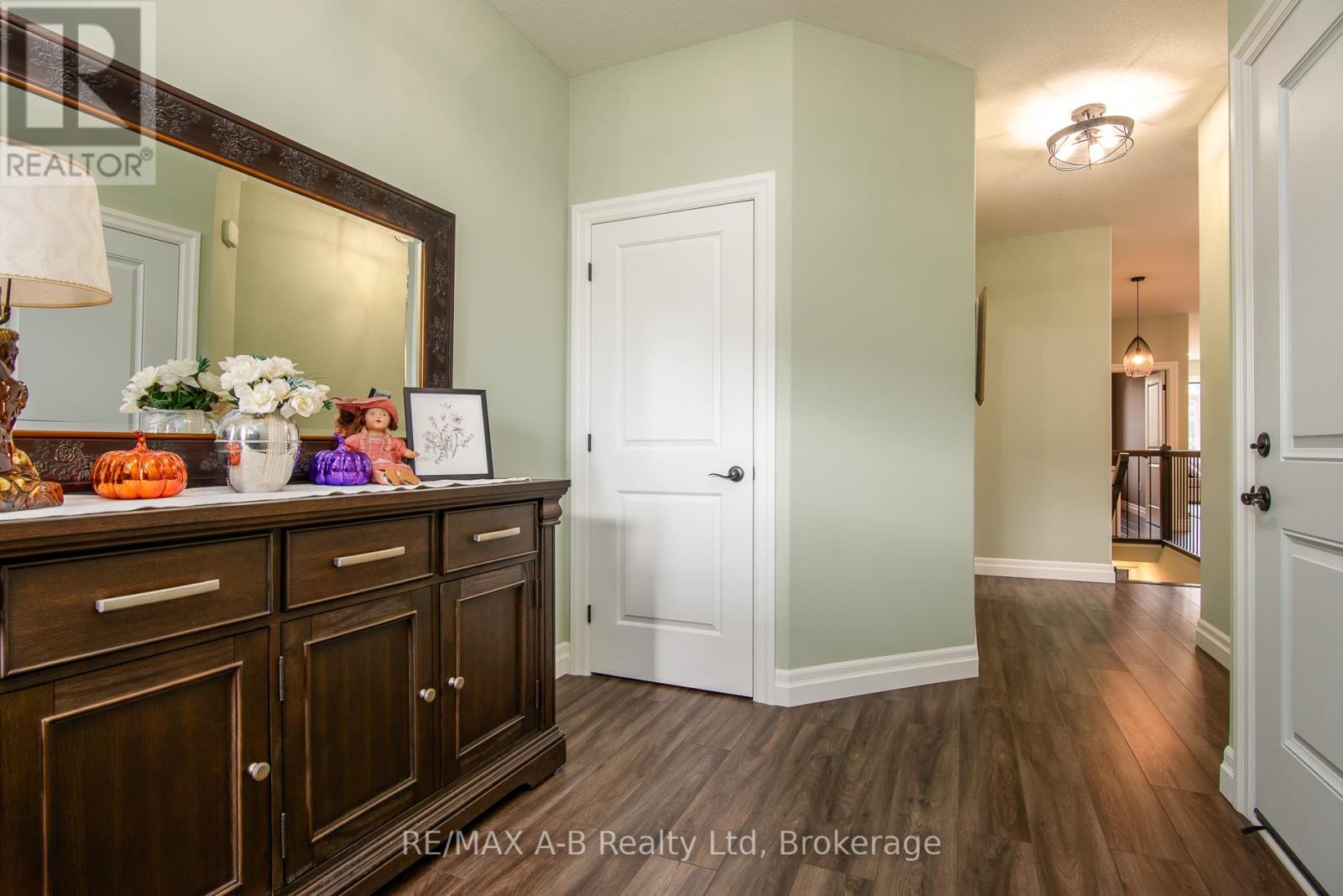 172 HOOPER STREET - 9