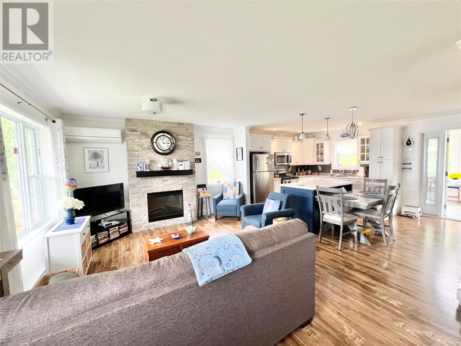 26 Pleasantview Road - 31