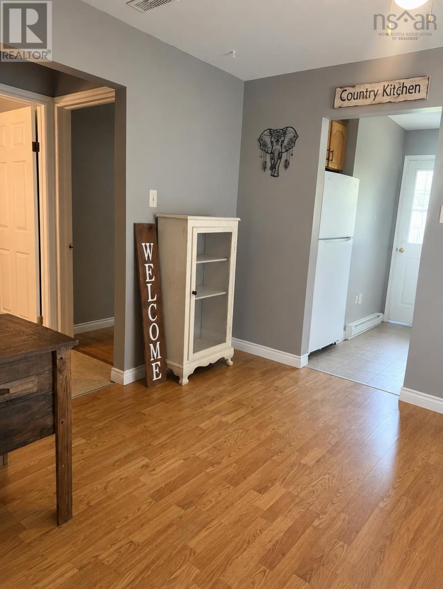 B 144 Riverside Avenue - 8