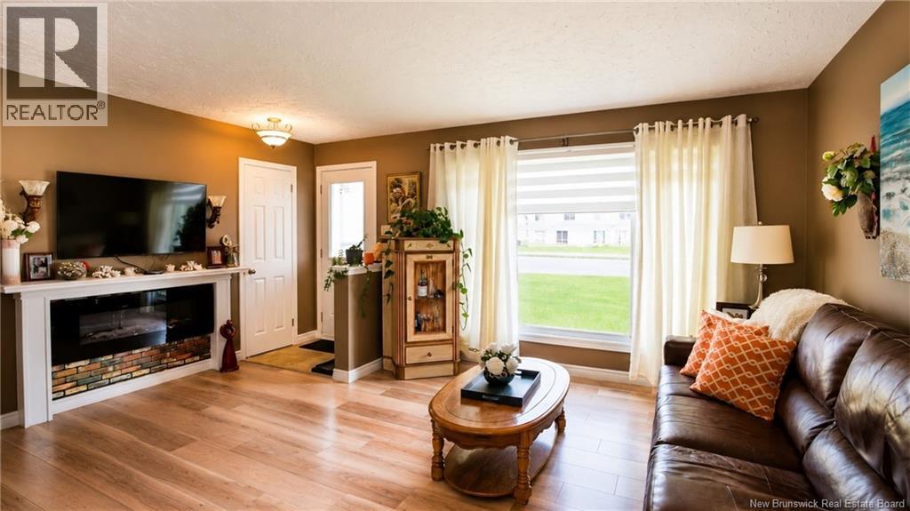 1285 Vanier - Image 11