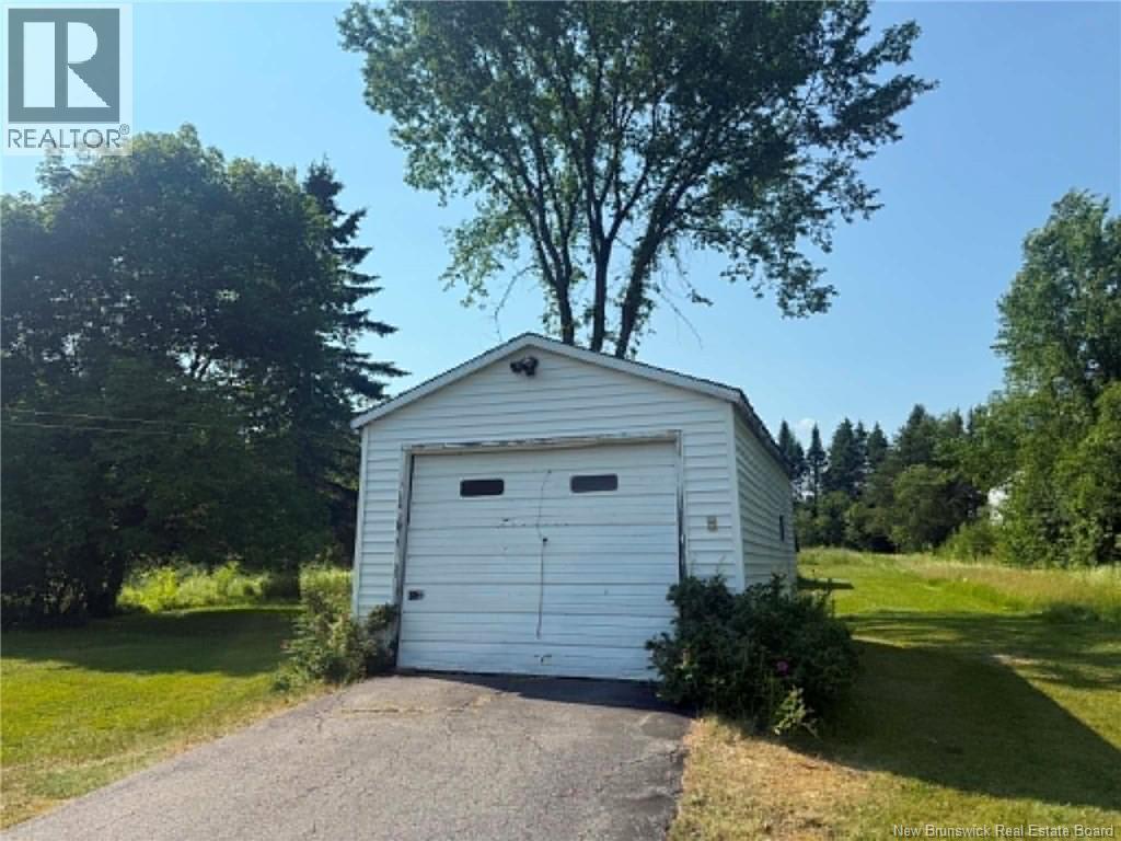 2393 King George Hwy, Miramichi — photo 3