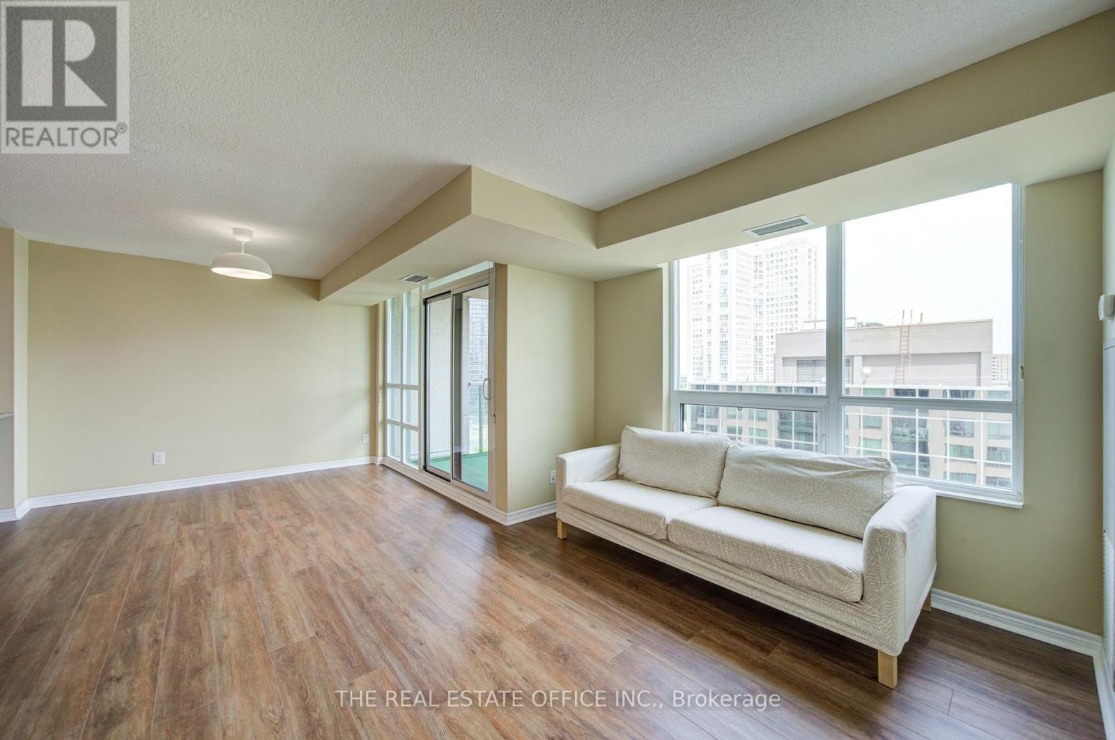 #1502 208 ENFIELD PLACE - 12