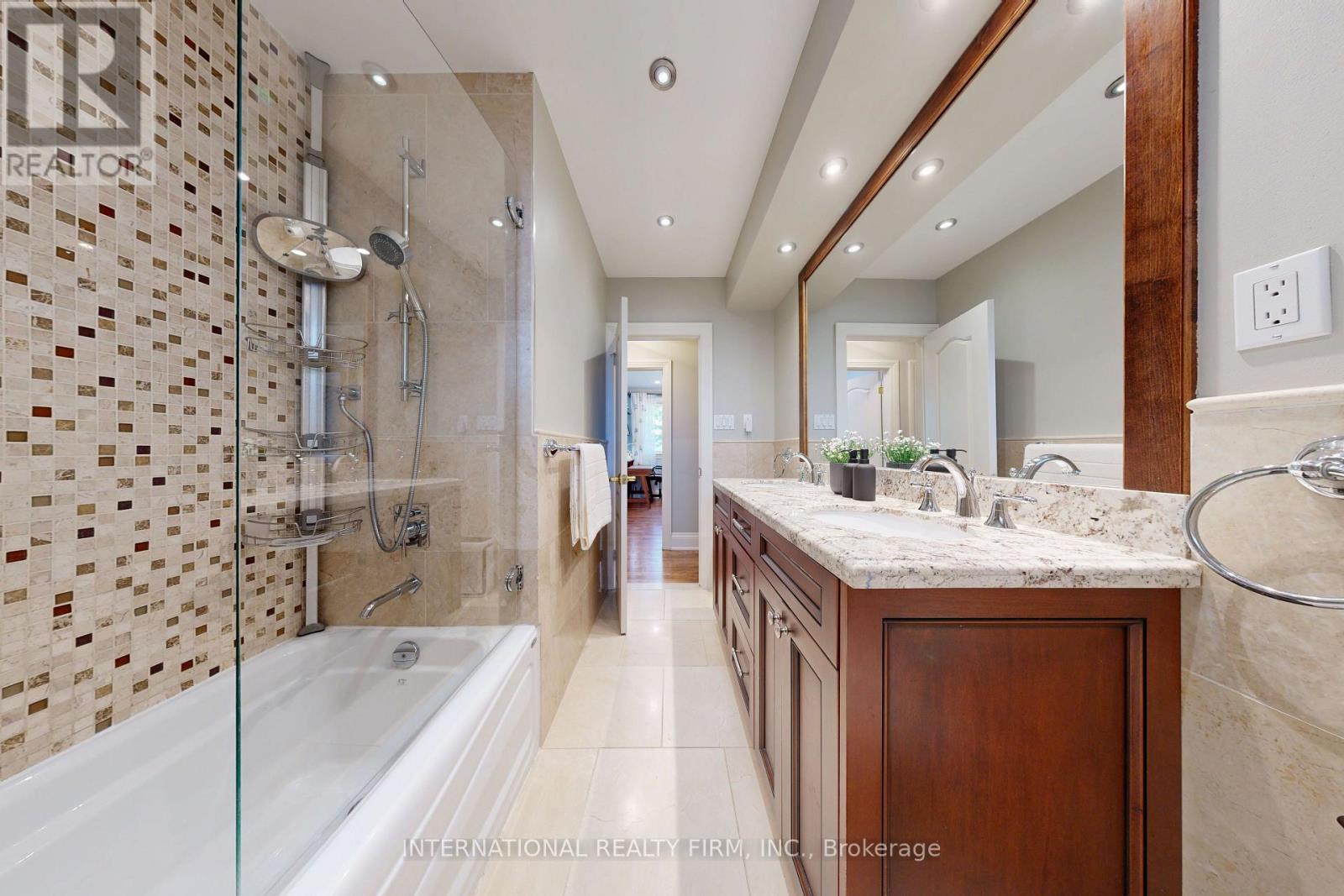 1594 SUNNYCOVE DRIVE - 21