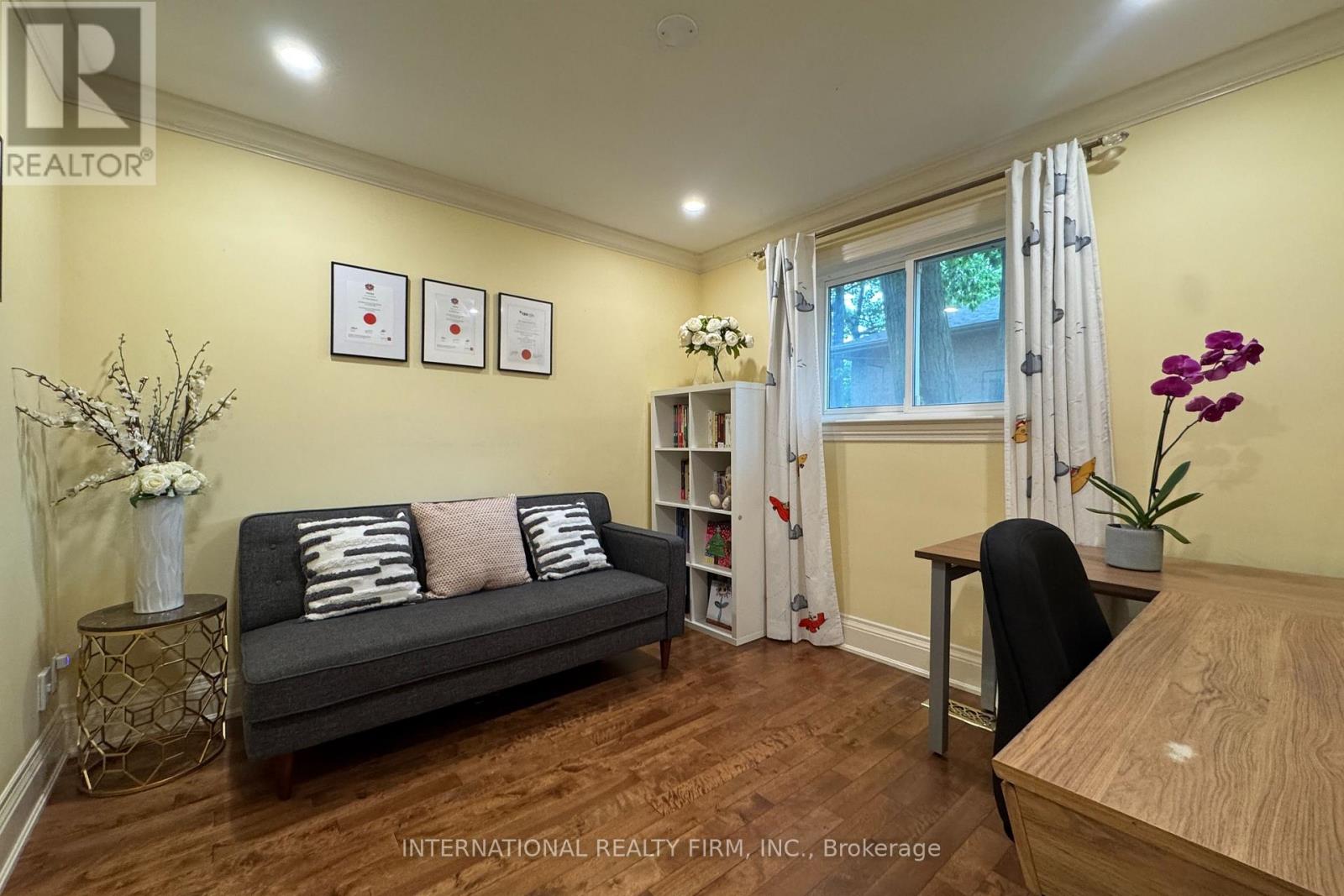1594 SUNNYCOVE DRIVE - 27