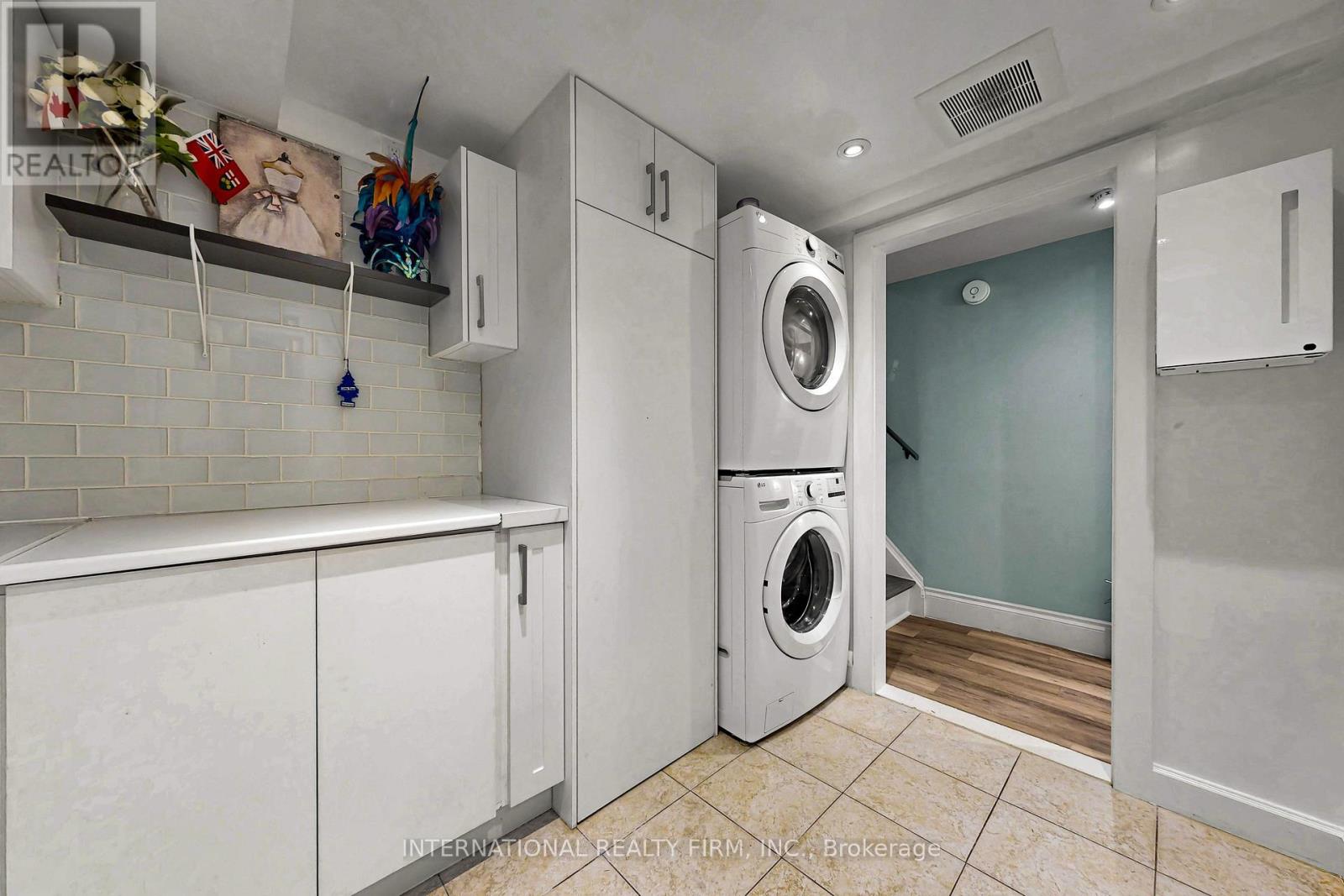 1594 SUNNYCOVE DRIVE - 41