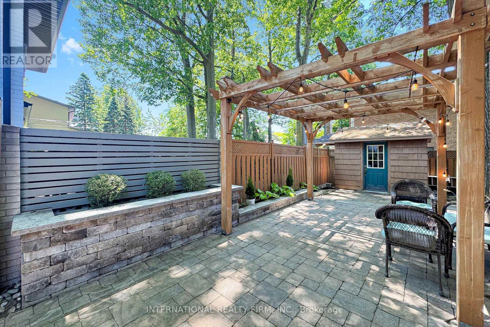 1594 SUNNYCOVE DRIVE - 46
