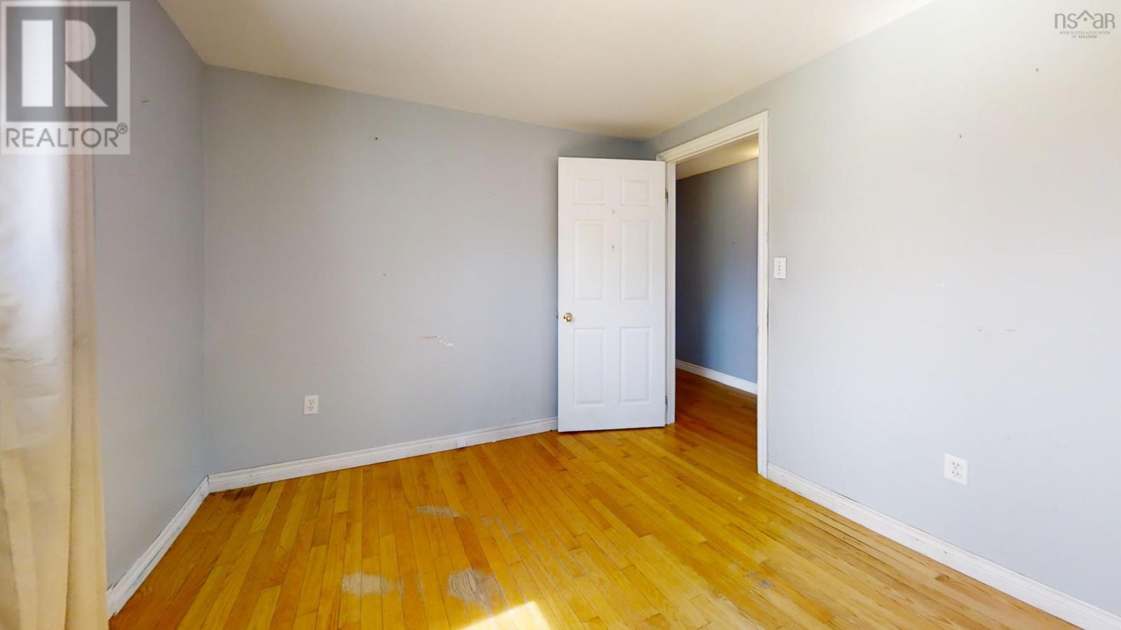 61 Shipyard Road - 34