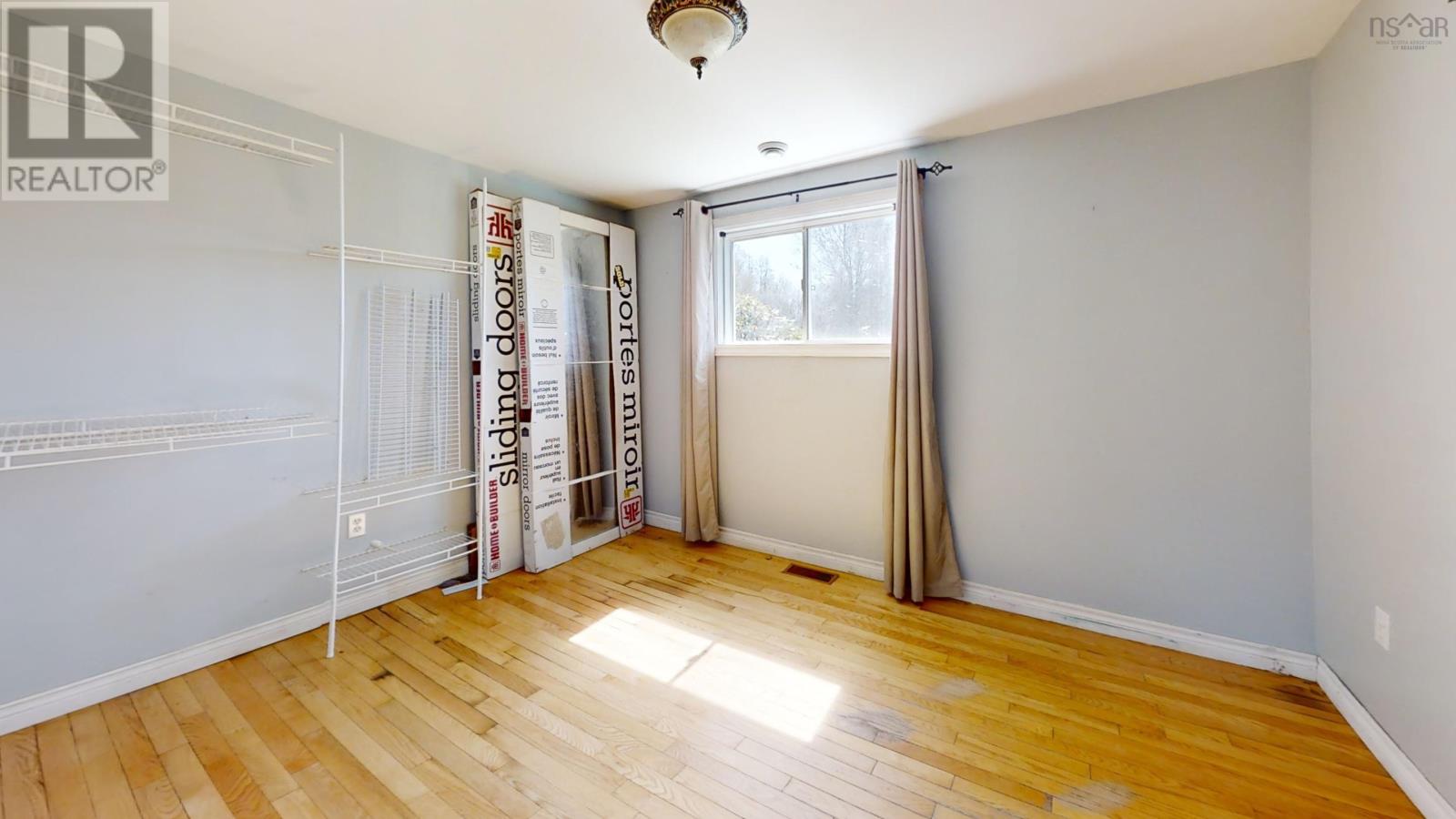 61 Shipyard Road - 35