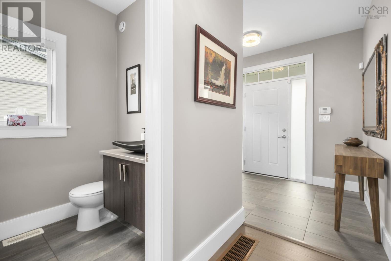 61 Maple Grove Avenue, Brunello Estates - 11