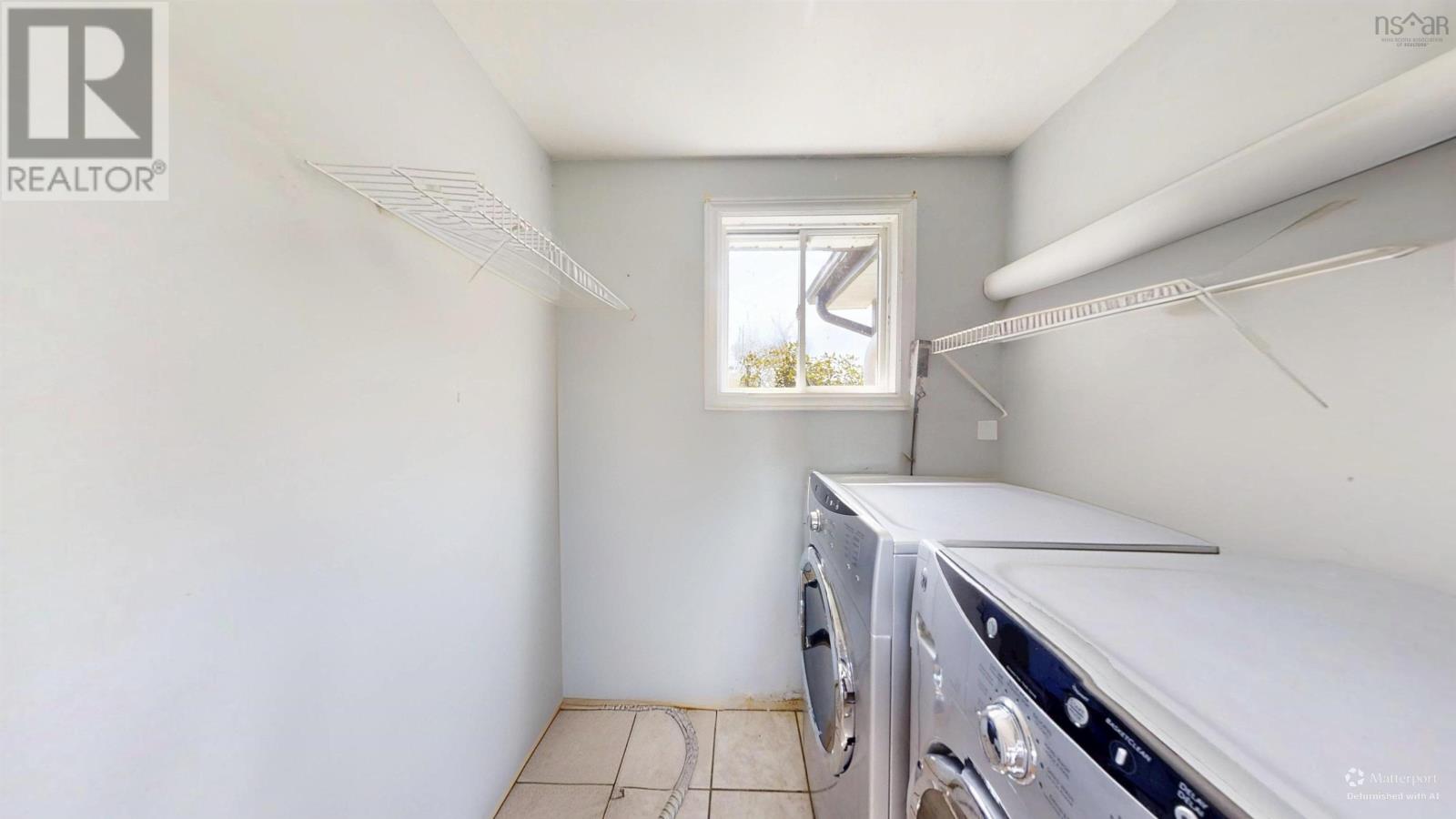 61 Shipyard Road - 37