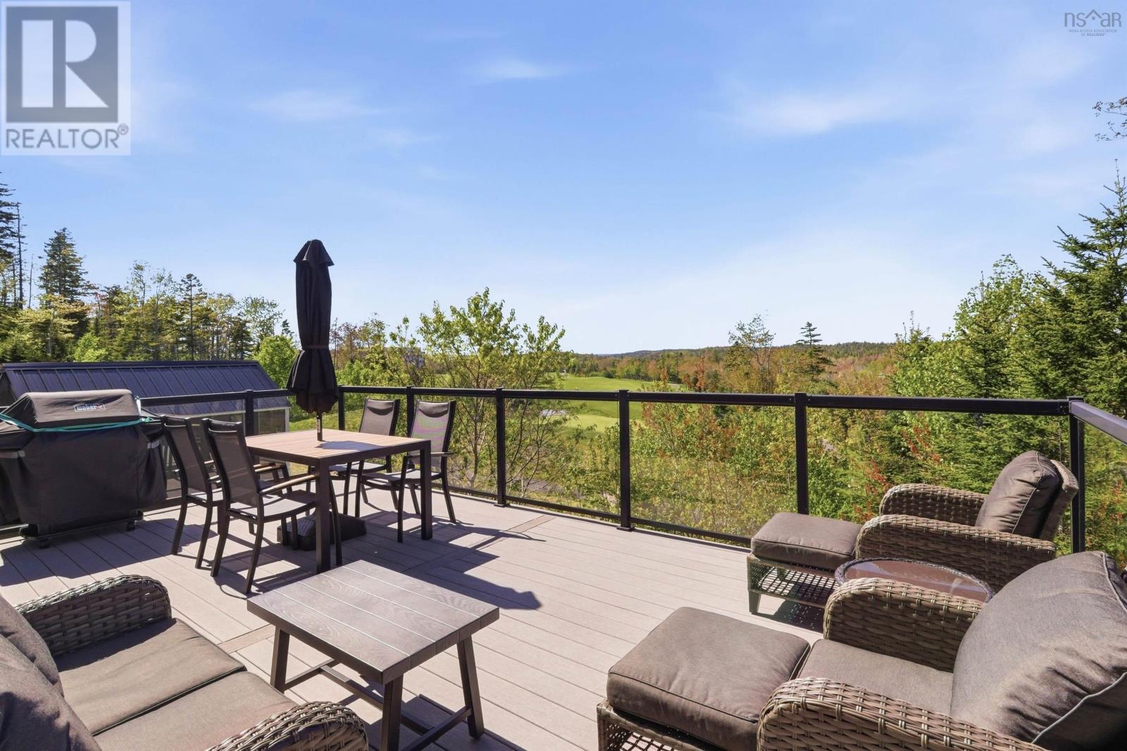 61 Maple Grove Avenue, Brunello Estates - 5