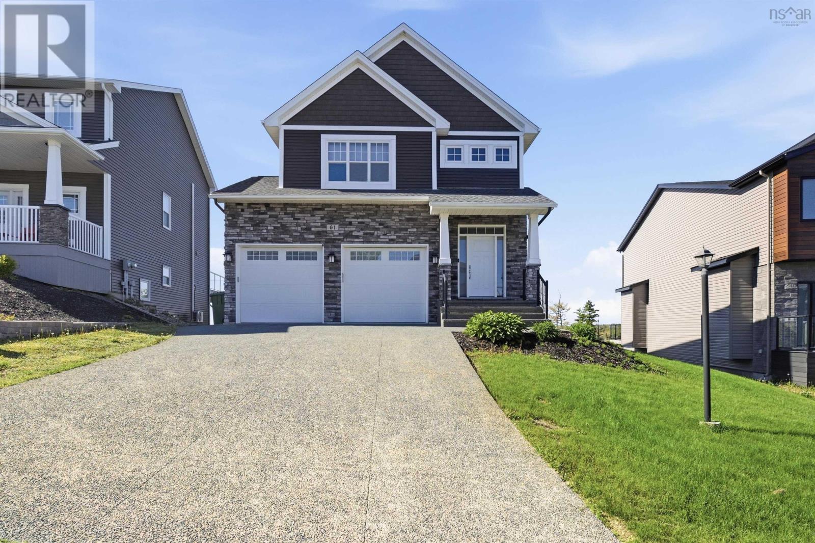 61 Maple Grove Avenue, Brunello Estates - 2