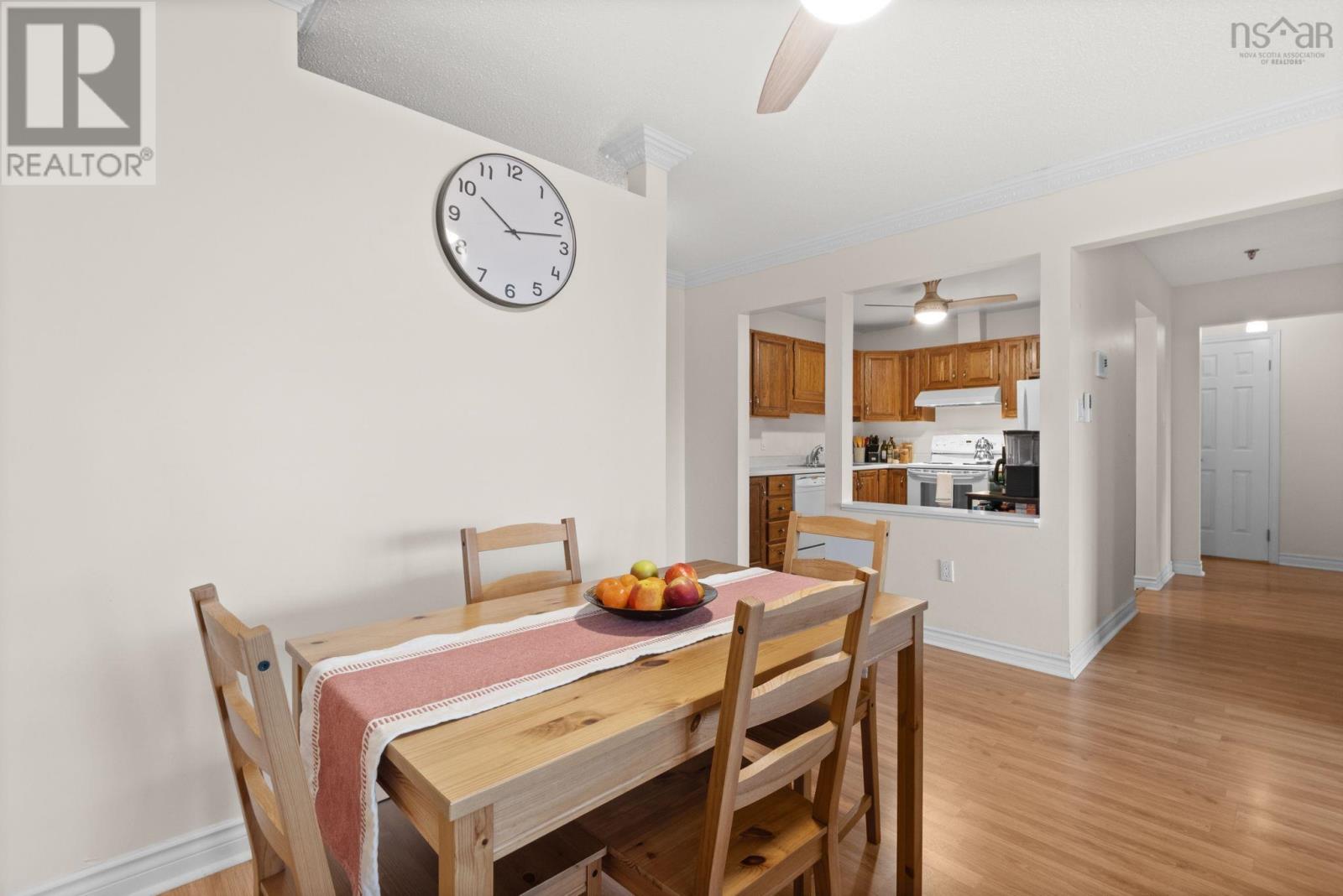 #403 64 Cumberland Drive - 8