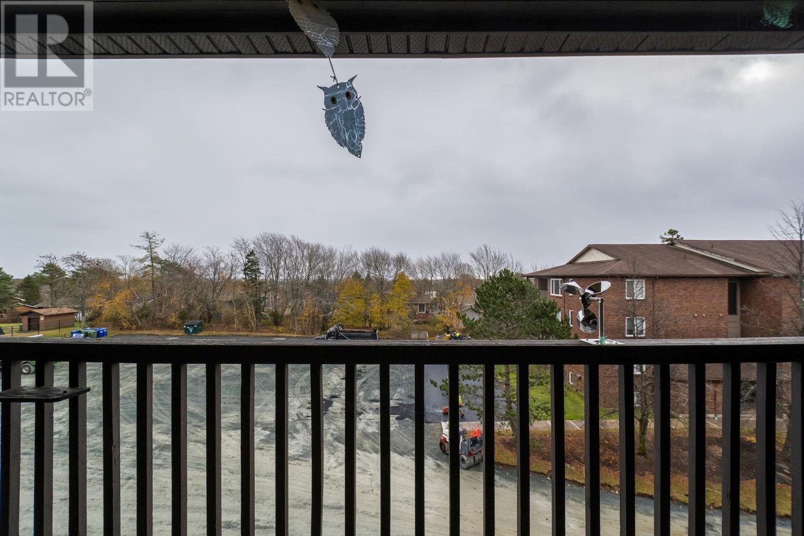 #403 64 Cumberland Drive - 45