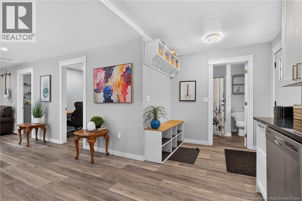 12-12A Weldon Street - Image 32
